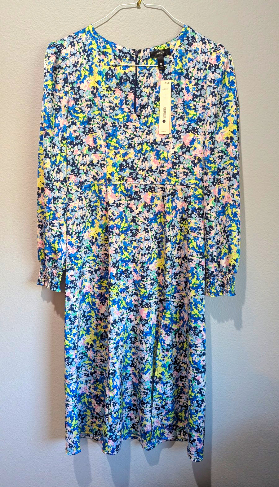AQUA S Multicolor Floral Chiffon V-Neck A-Line Midi Dress Smocked Cuffs
