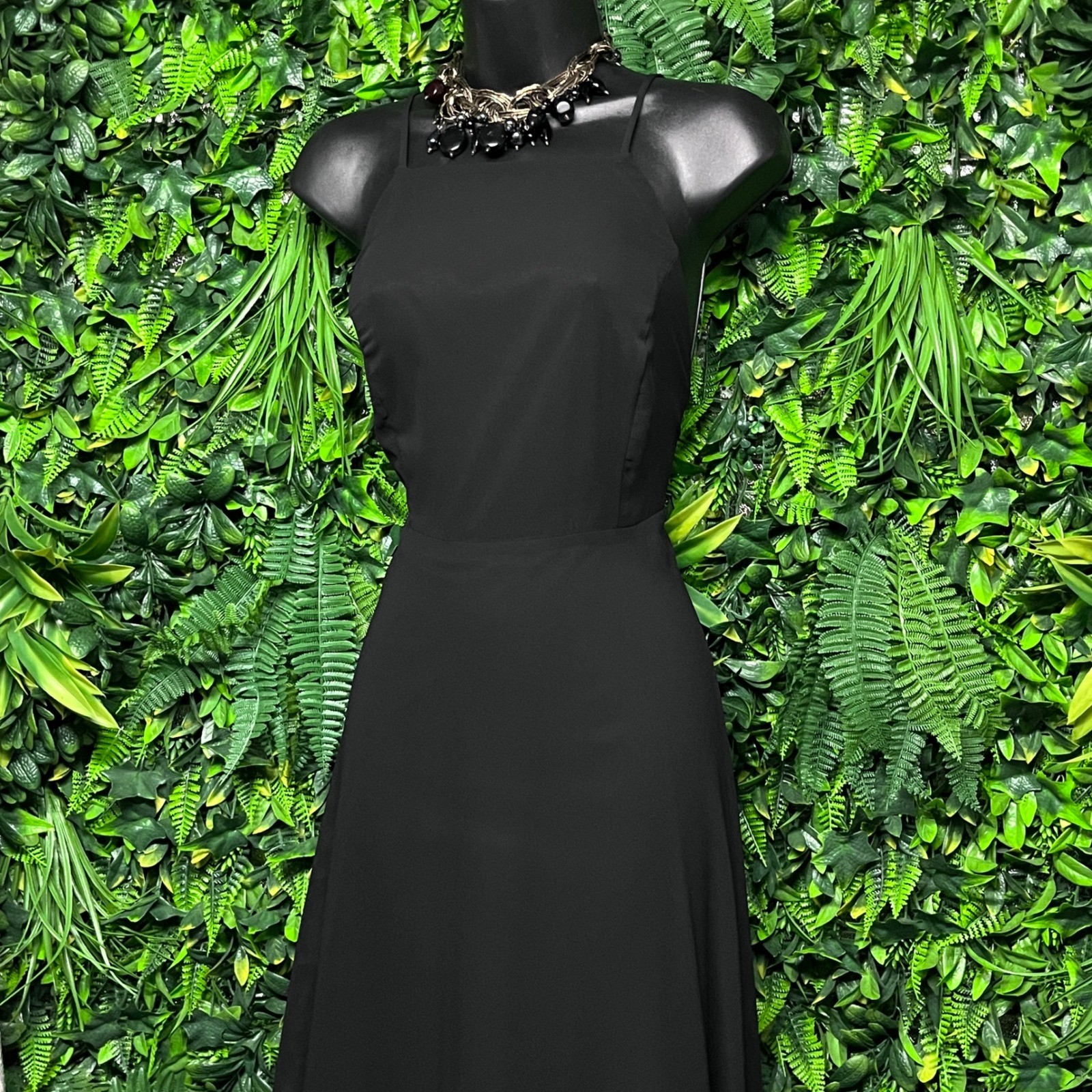 Lulus Dress Small Black Halter Open Back Maxi Formal Gown High Neck 3960