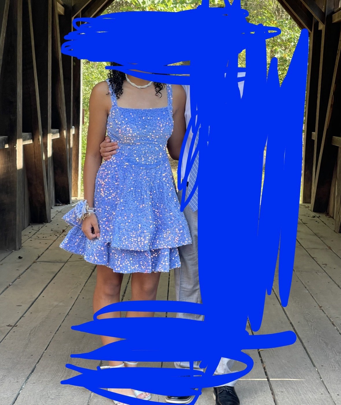 Light Blue Flowy Sparkly Sequin Short Homecoming Dress Square Neck Size Small