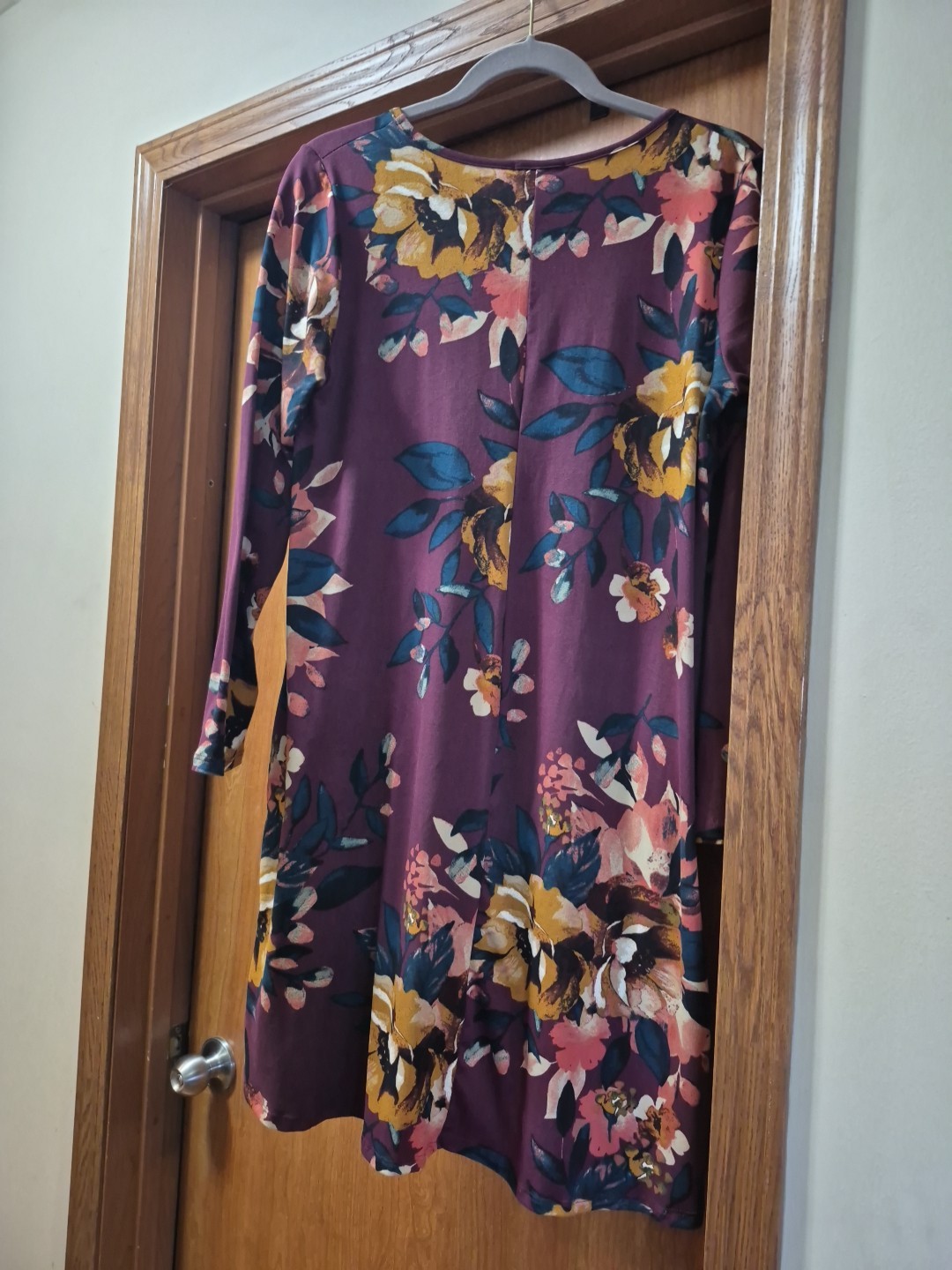NWT New Botique Dress Size LARGE Maroon Floral With Pockets. Brand: Sweet Lovely