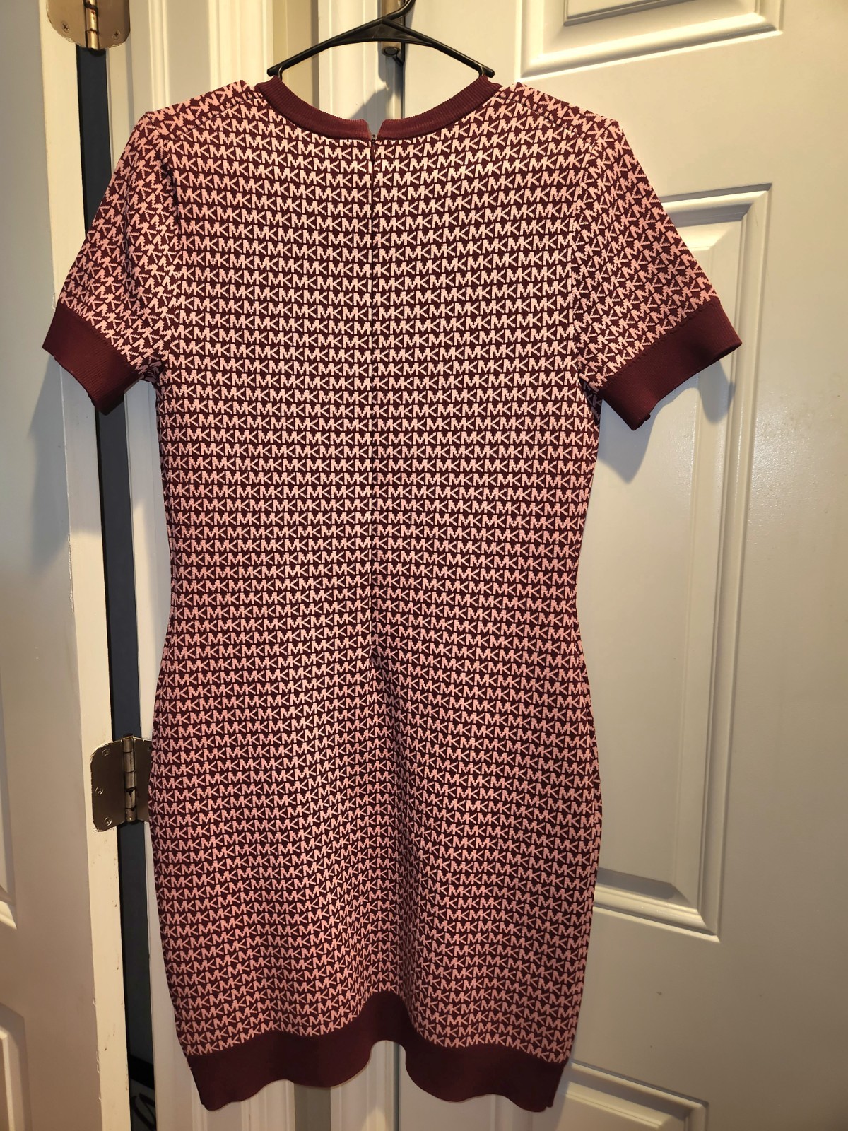 MICHAEL Michael Kors Logo Jacquard Knit Sheath Dress – Burgundy/Wine – Short…