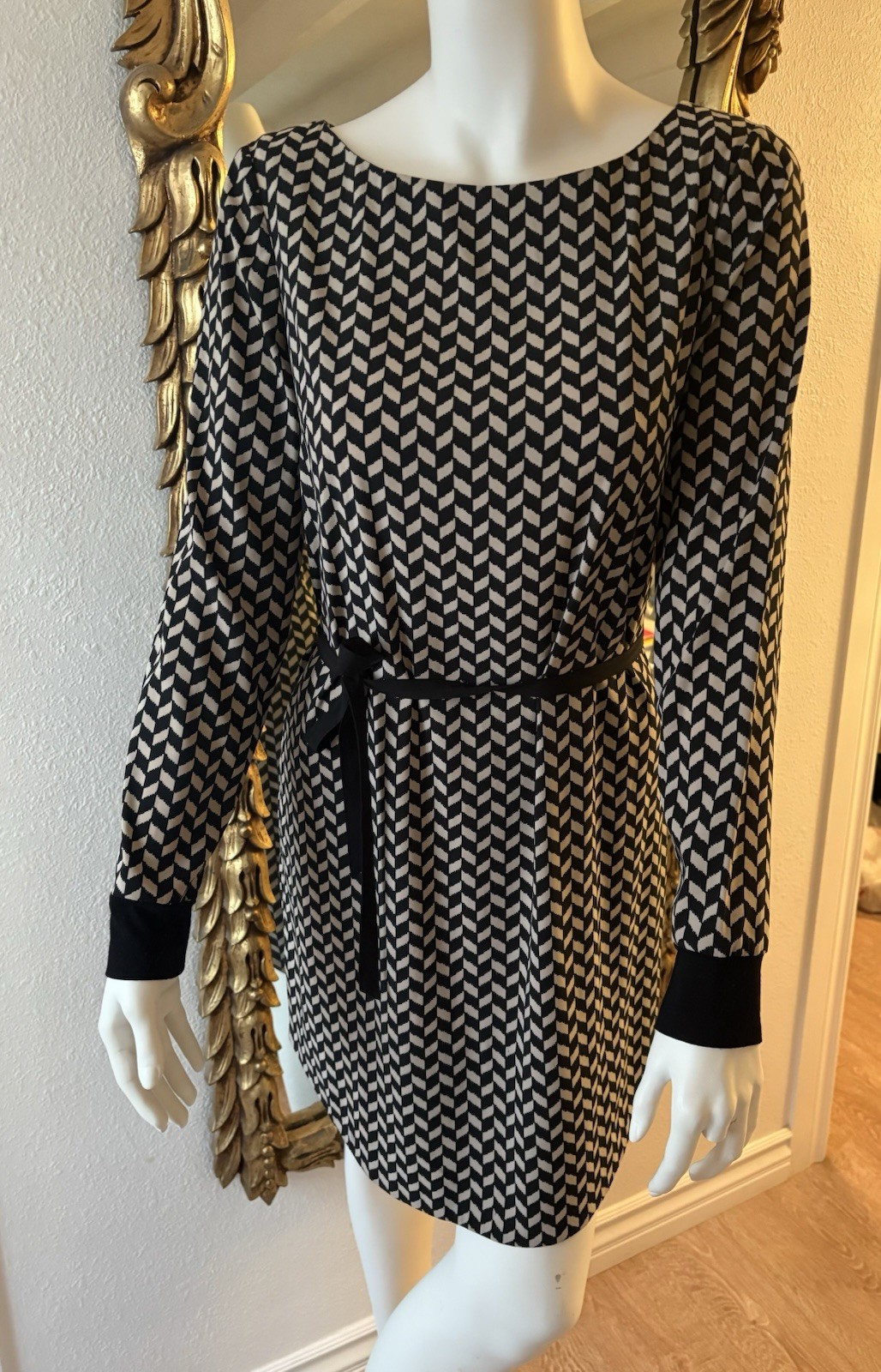 Armani Exchange Black Beige Herringbone Pattern Printed Waist Tie Long Sleeve 6