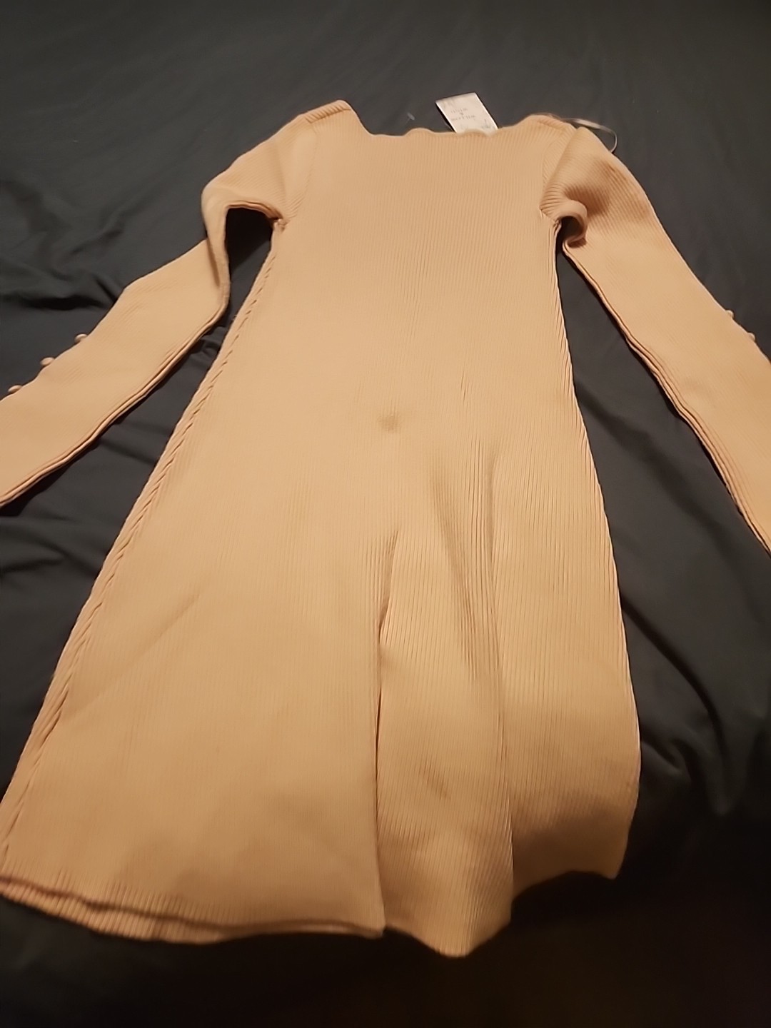 NWT Willow and Wind Sweater Dress with Gorgeous Button Sleeve Details BOHO Small