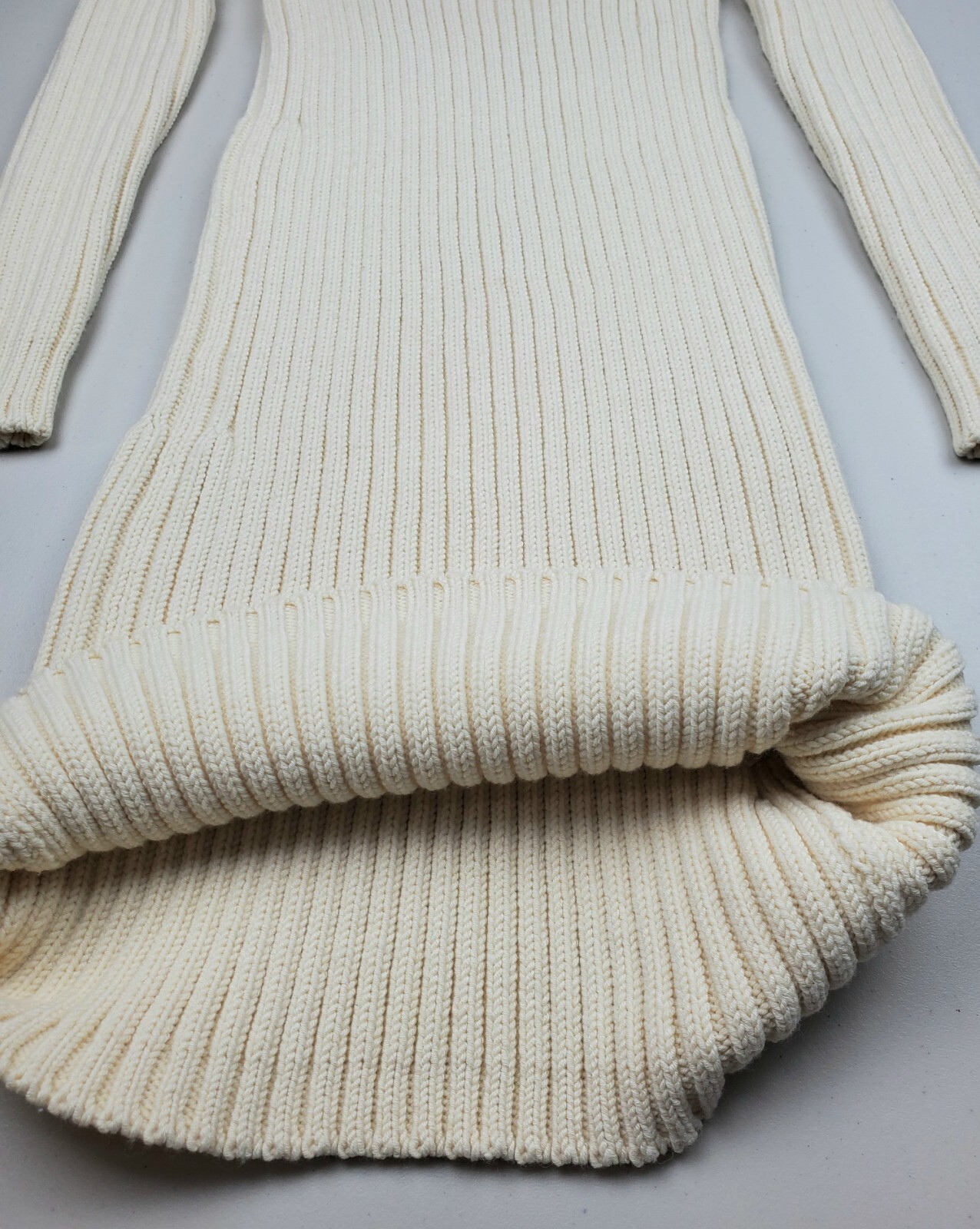 White Cream Cable Knit Turtle/V-neck Chain Thick Bodycon Sweater Dress Size M