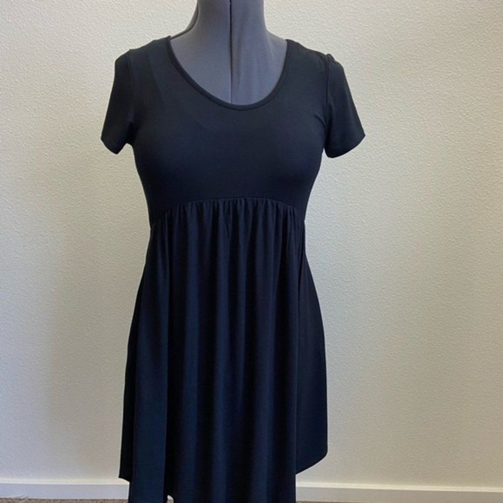 Basic USA Tunic T-Shirt Dress Casual Cap Sleeve Hi-Low Stretch Knit S,M, Dress