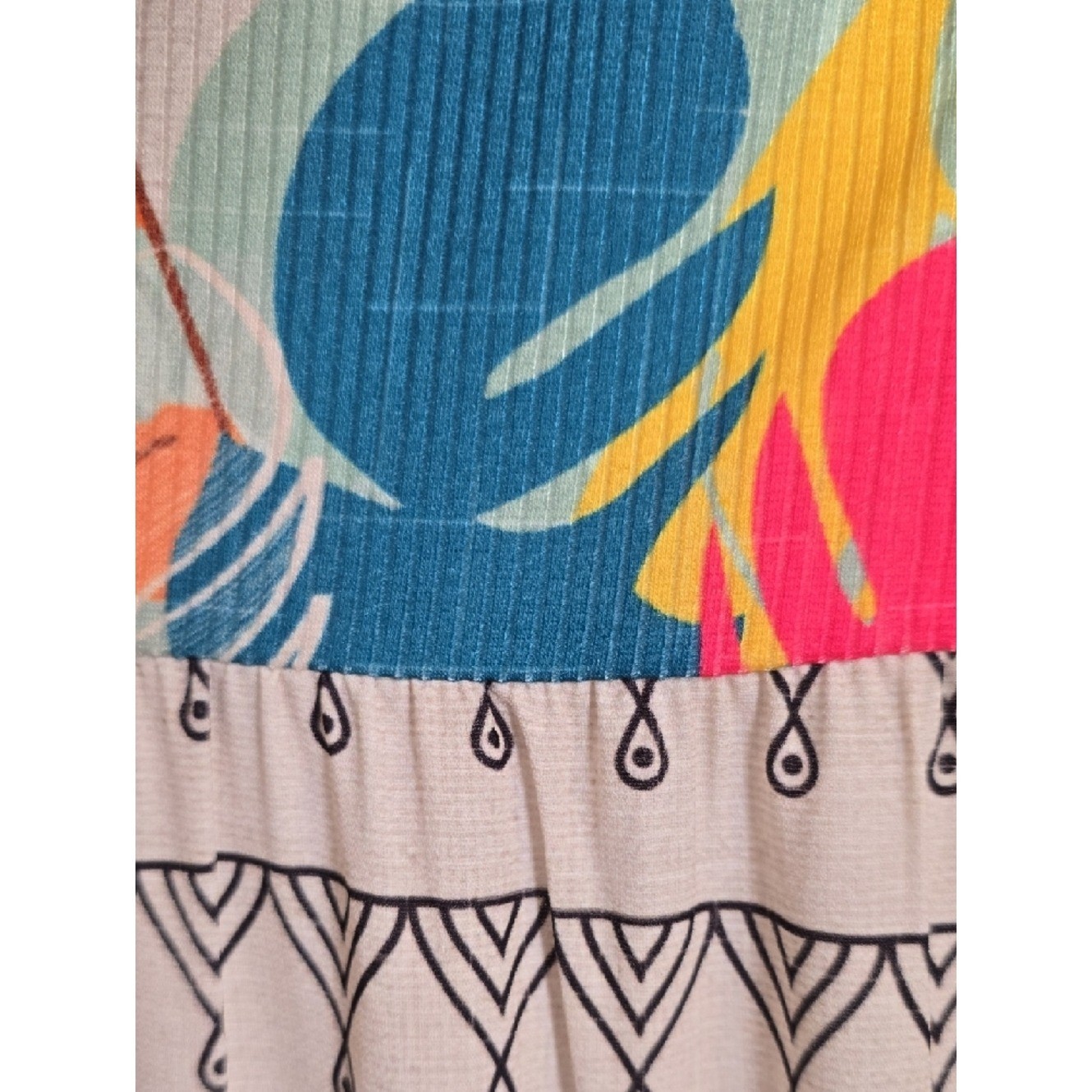 Tropical Colorful Leaf Pattern Yumarimel Brazilian Maxi Dress Size Medium NWT