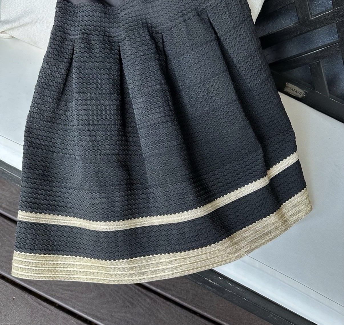 Choklate Black/Gold Fit & Flare Short Dress Sheer Mesh Yoke Pleated Zip Size S