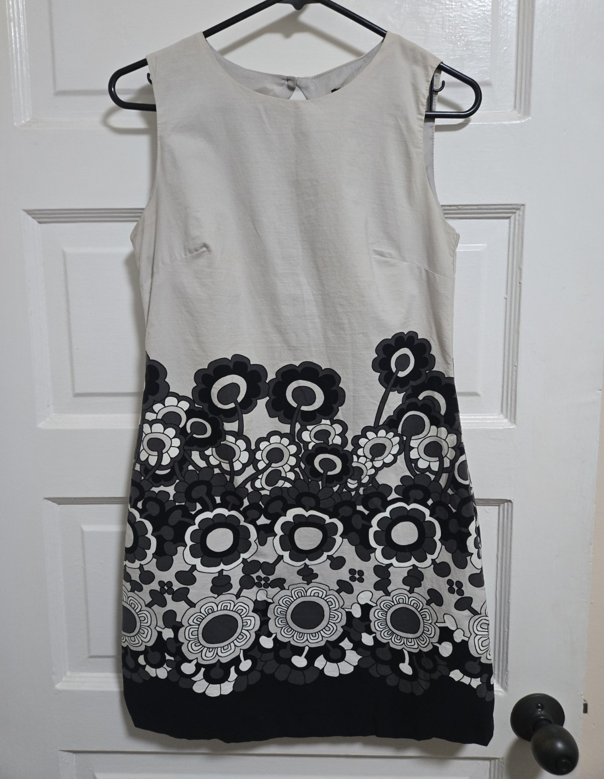 H&M Grey/Black/White Floral Shift Sleeveless Round Neck Lined Zip Dress 6
