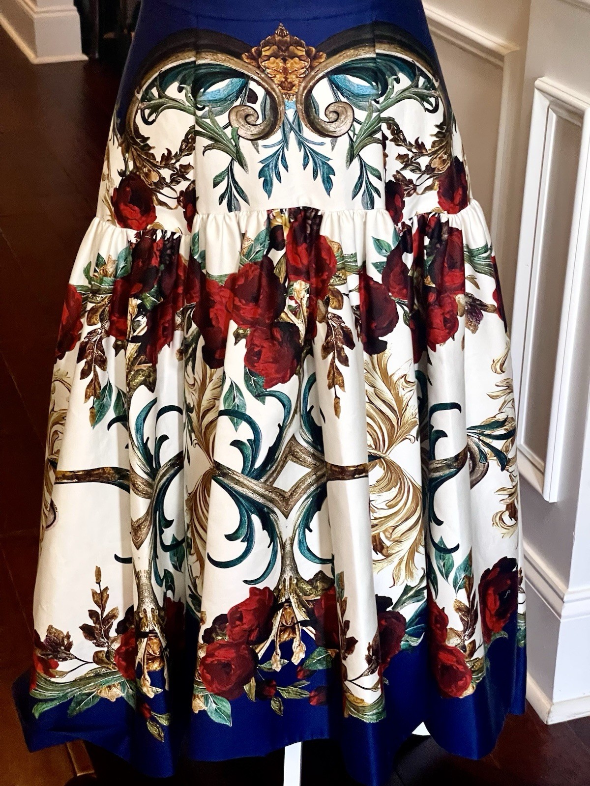 Alice and OLIVIA DIANA STRUCTURED MIDI DRESS In GILDED ROSE US 6 UK /AU 10 NWT