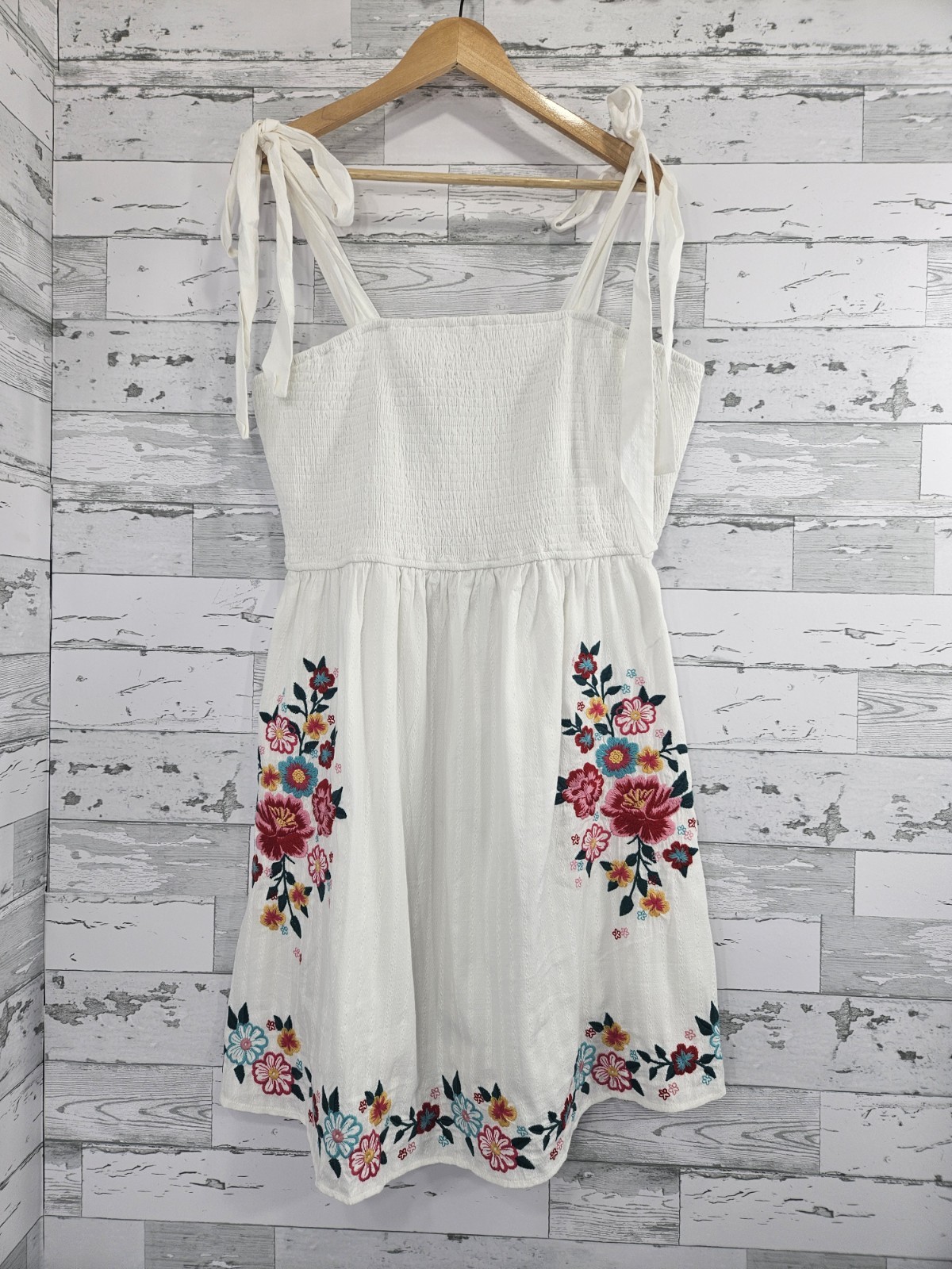 Savanna Jane Smoked Floral Embroidered Tie Shoulder Dress Womens 1X