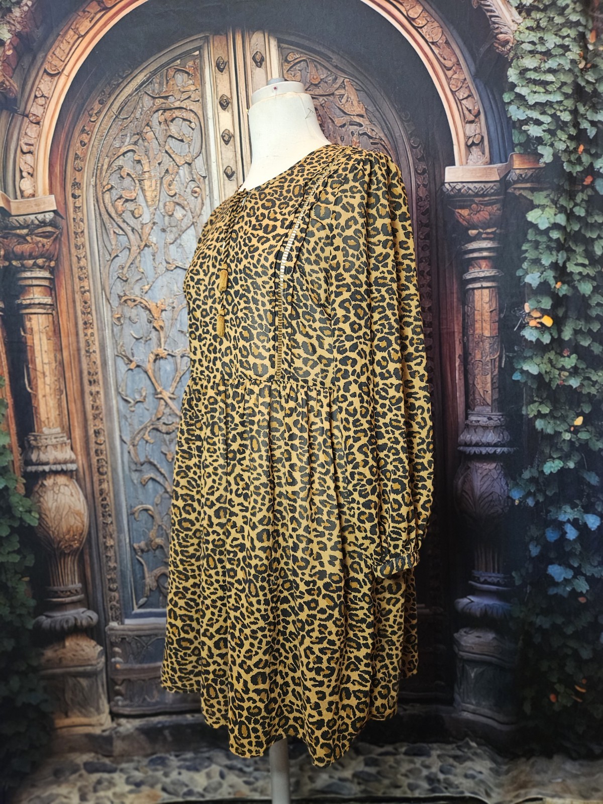 Time and Tru Dress L Silky Leopard Print Boho Hippie Peasant Babydoll Sundress