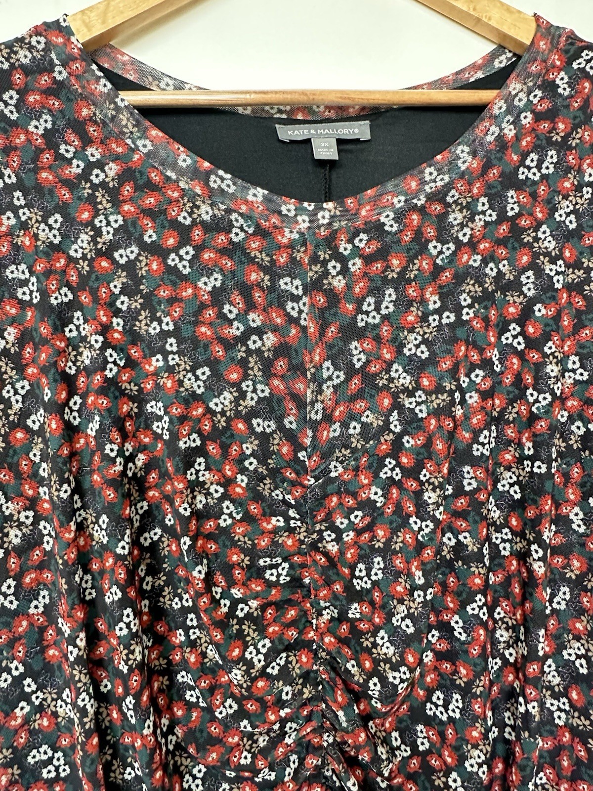 Kate & Mallory 3X Womens Long Sleeved Navy Red Flower Lined Stretchy Flowy Dress