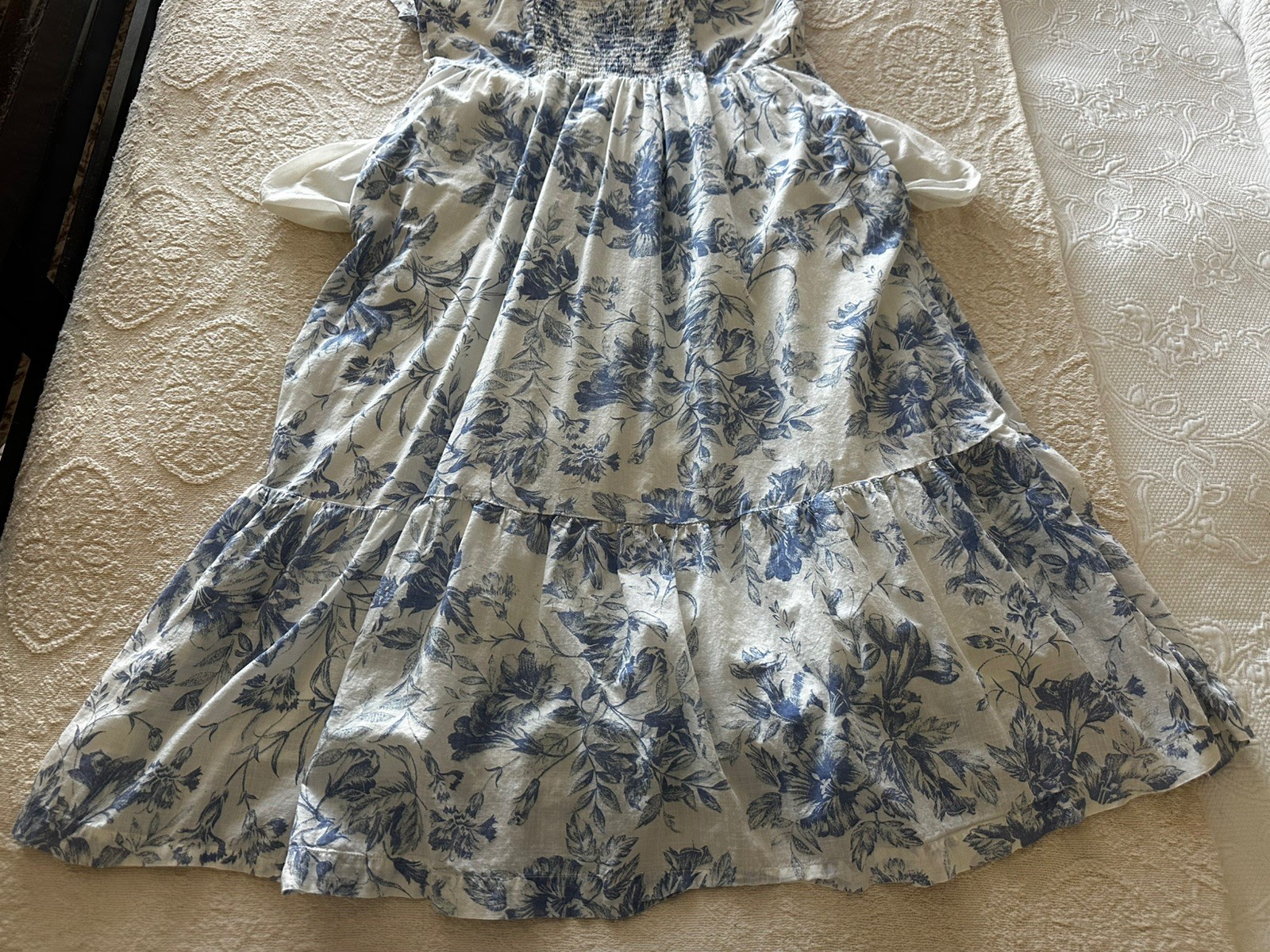Gap 💯%Cotton Dress Offwhite Floral Maxi Blue/ White Floral Summer Sz 12 Med