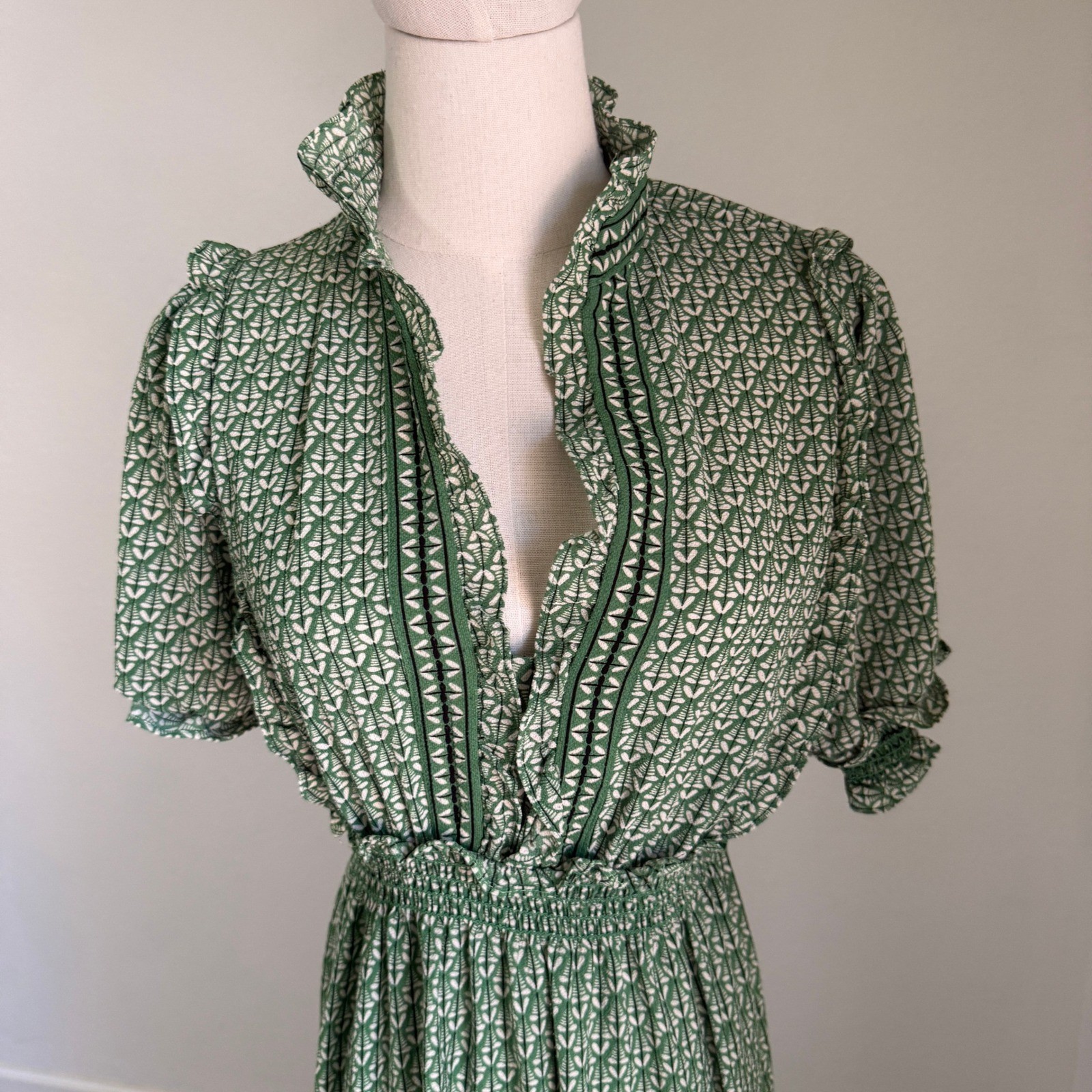 Max Edition Green Tiered Maxi Dress Medium Garden French Cottagecore Peasant