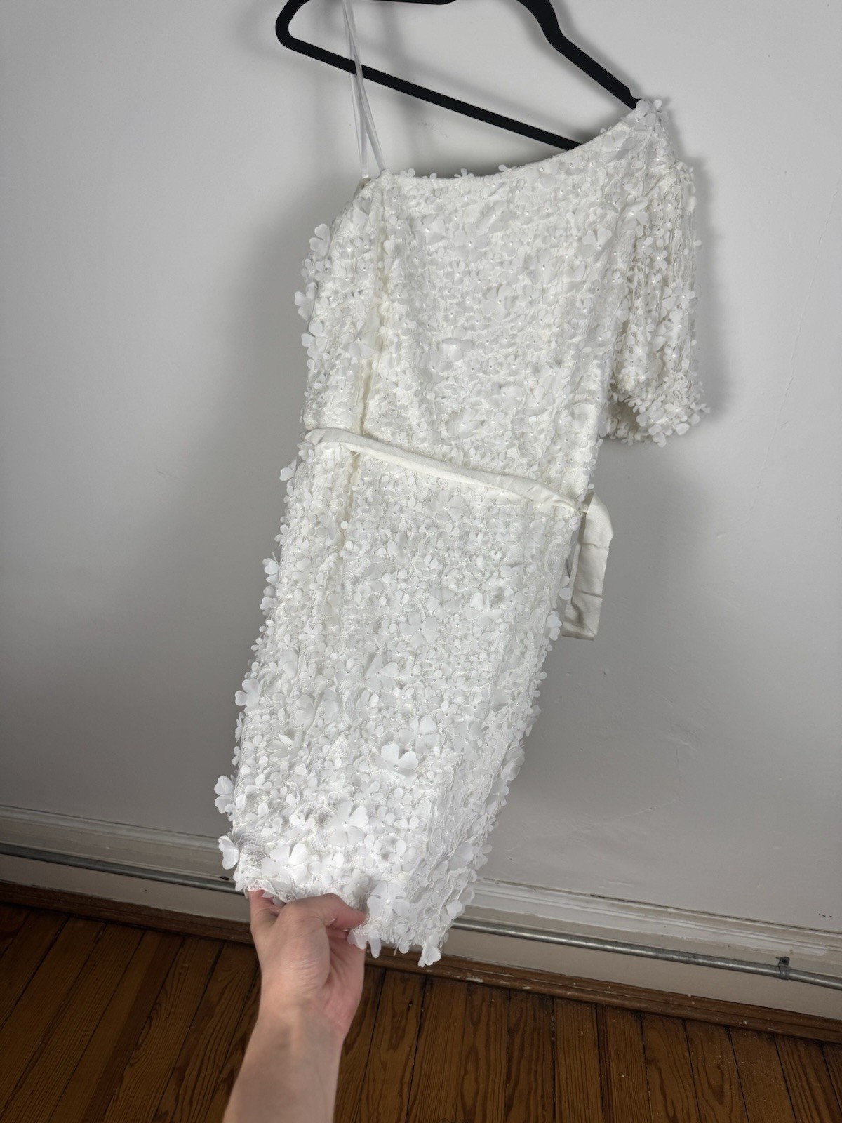 Adrianna Papell Ivory Embroidered Floral Lace Dress Size 16