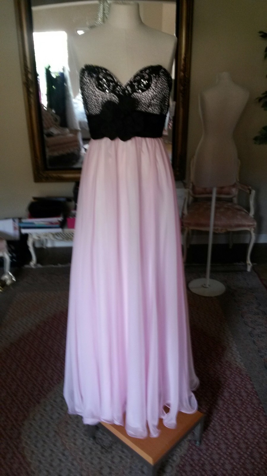 Blush style 9348 Pink/Black Size 6 — Evening Dress-Military Ball–prom