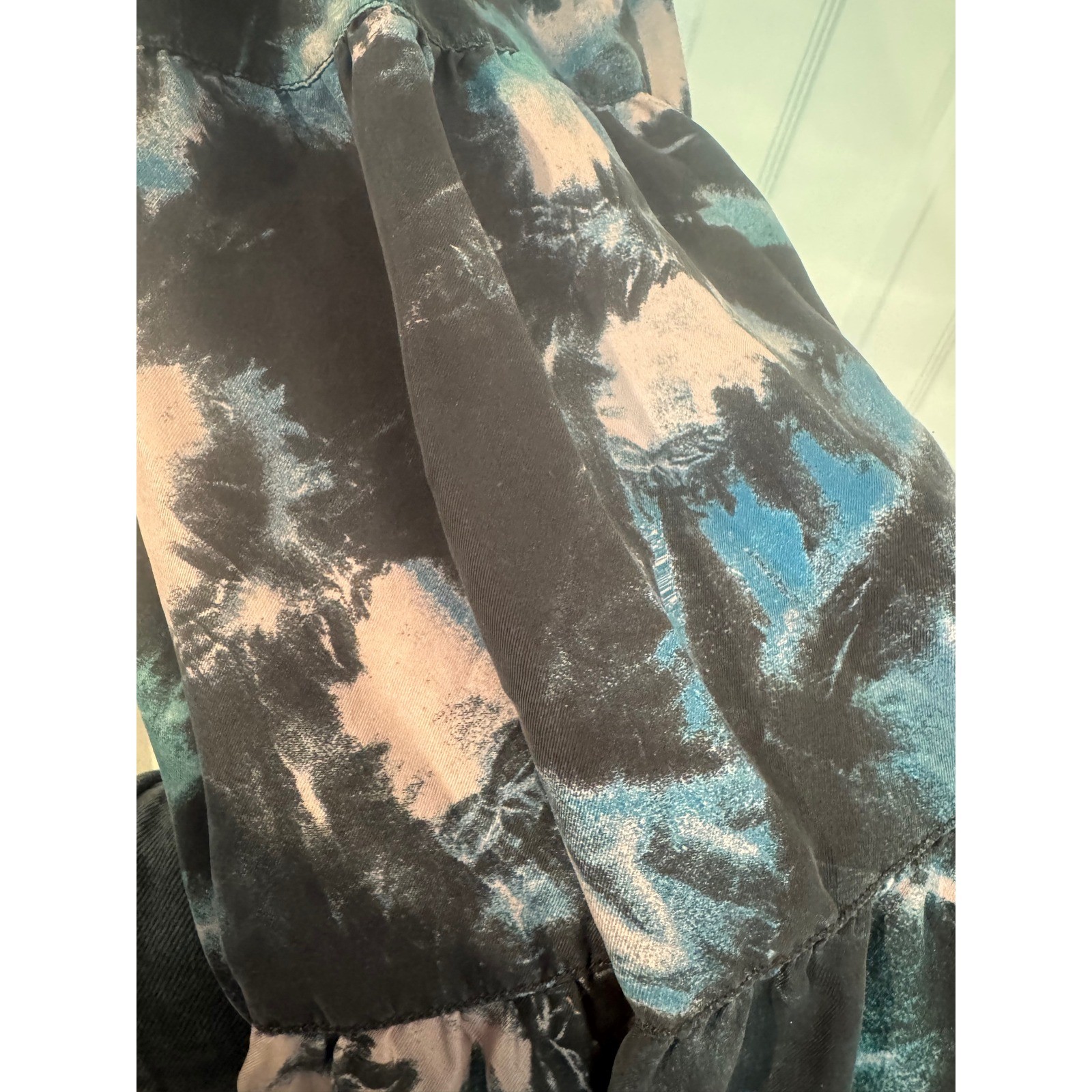 Unsubscribed Silk asymmetrical Tie Dye Tiered Midi Dress Black Pink Blue Size 8.