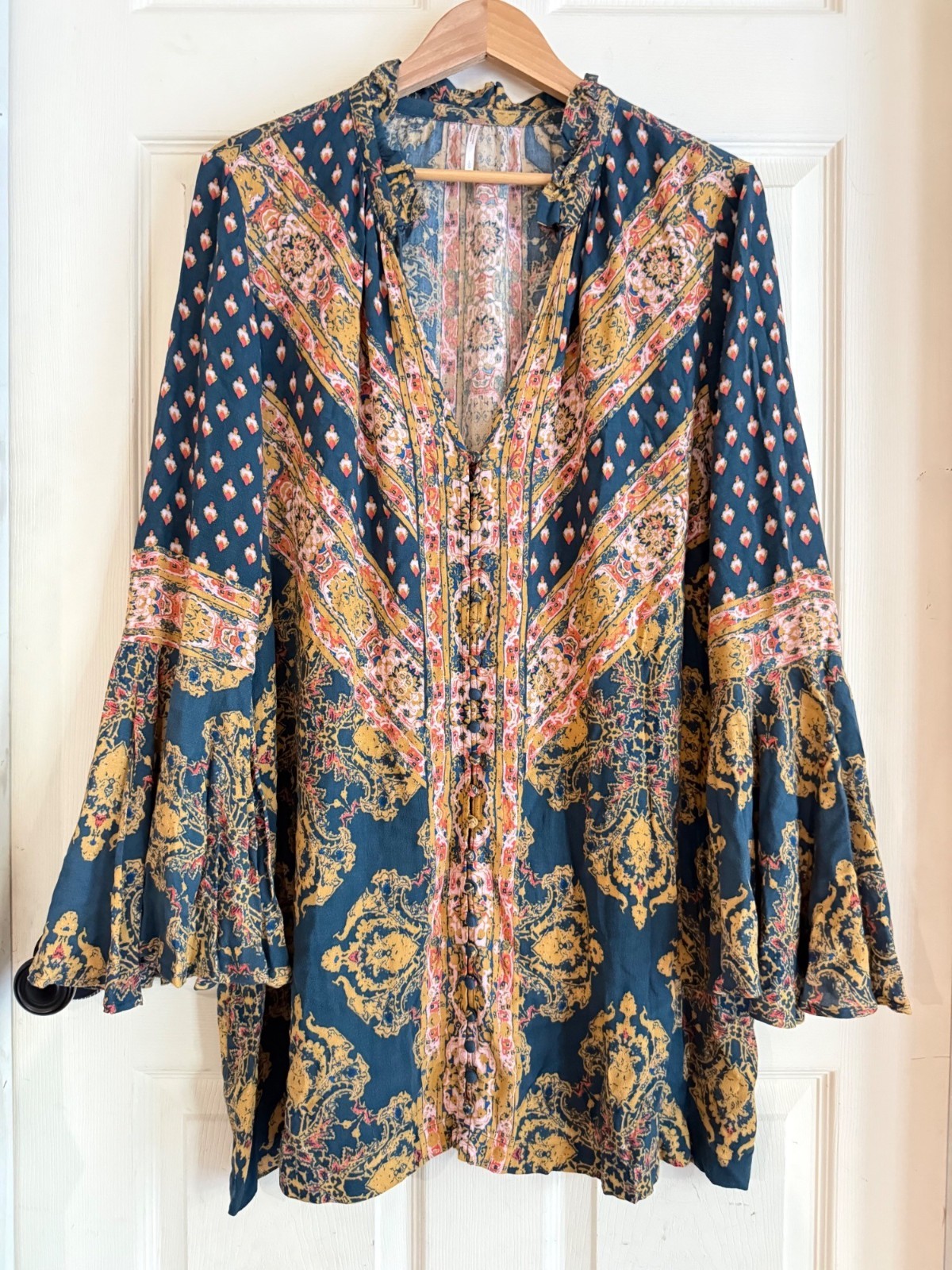 size L Free People rayon Magic Mystery tunic/mini dress hippie boho flare sleeve
