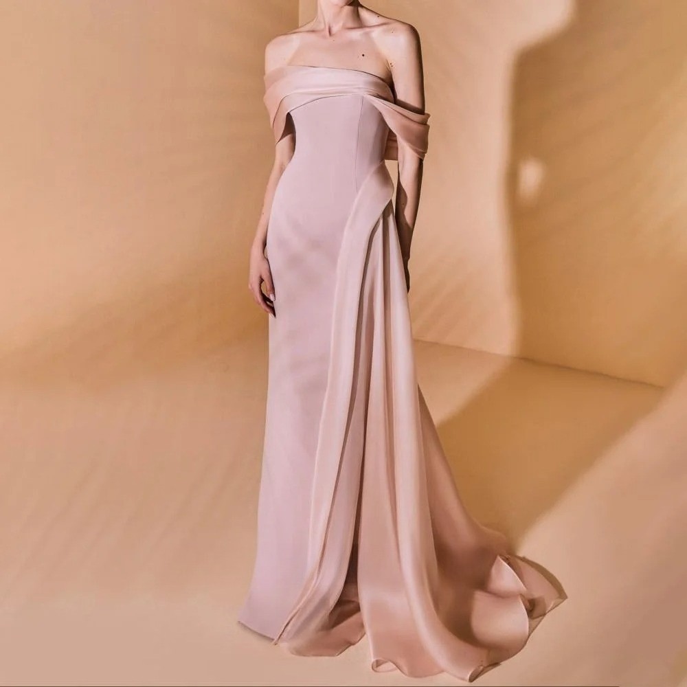 Shoulderless Mermaid Ball Dress Straight Tube Side Tailed Satin Evening Gown