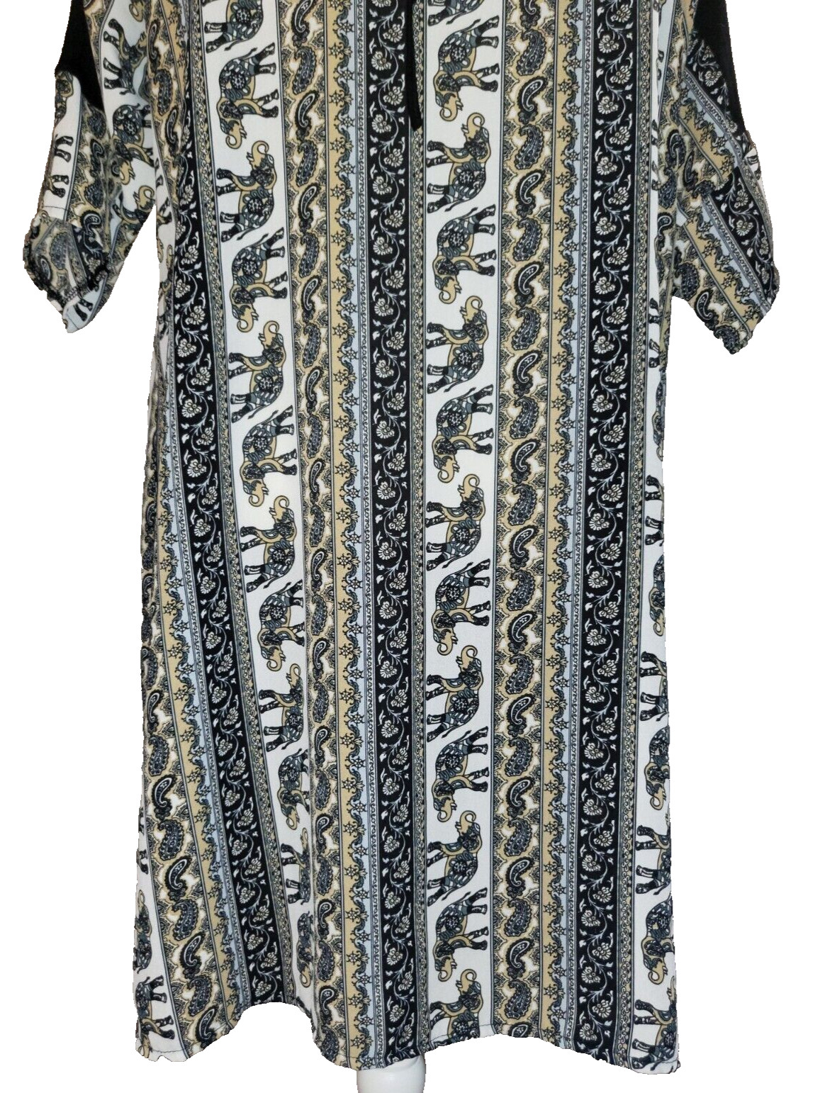 Love Crazy Womens Size XL Shearling Knee Length Dress, Graphic Print Stripes