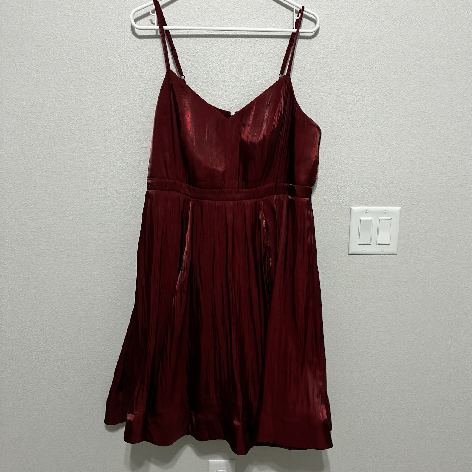 Torrid Dark Red Pleated Fit & Flare Dress 12 Mini V-Neck Spaghetti Strap