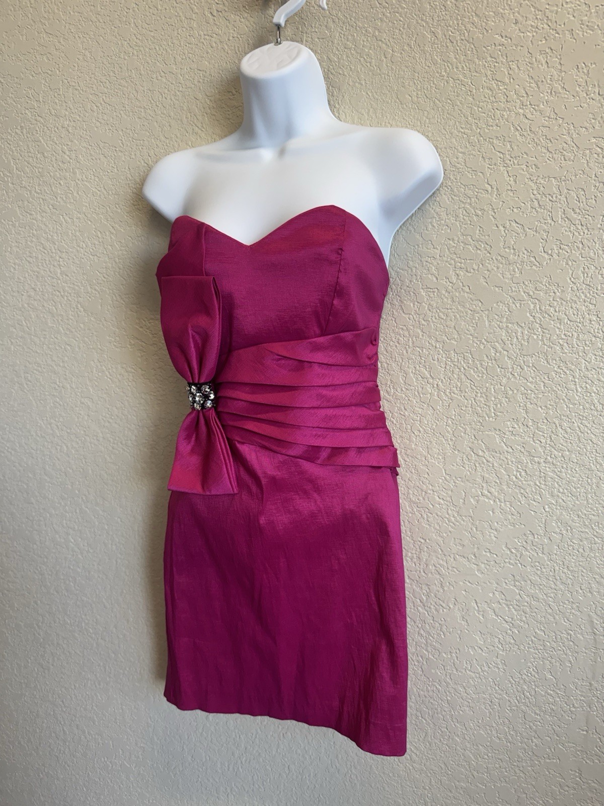 Mystic Pink Strapless Bodycon Short Dress Sweetheart Neck Bow Beaded Size S