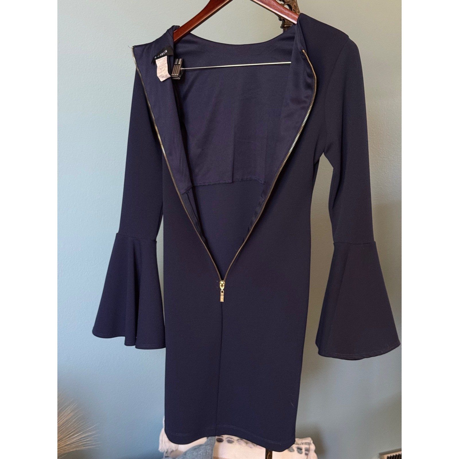 Navy Bell-Sleeve Fitted Dress Gold Accent Zip Mini Date Night Wedding Guest M