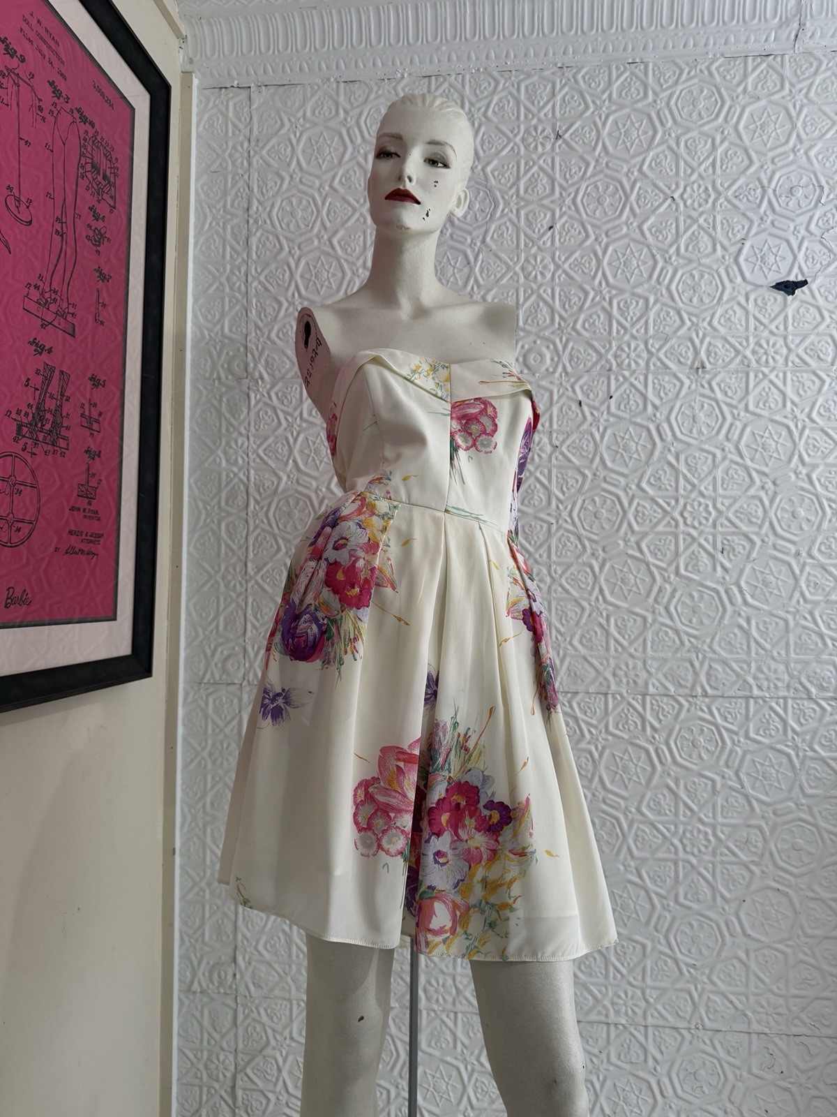 Vintage y2k era Betsey Johnson floral strapless sweetheart babydoll dress silk 8