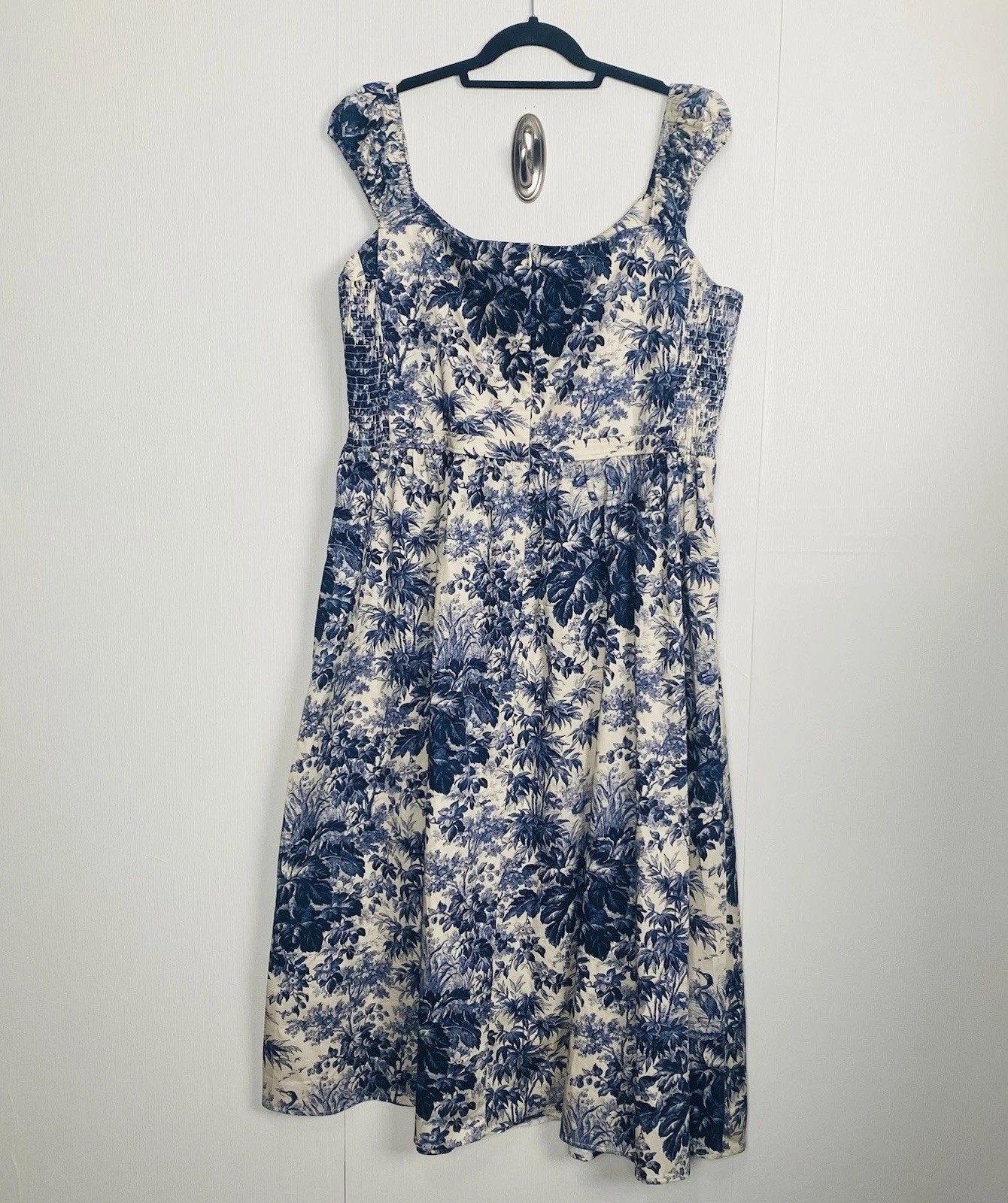 TUCKERNUCK EIRA DRESS NAVY CREAM SLEEVELESS DRESS WITH POCKETS SIZE XXXL.
