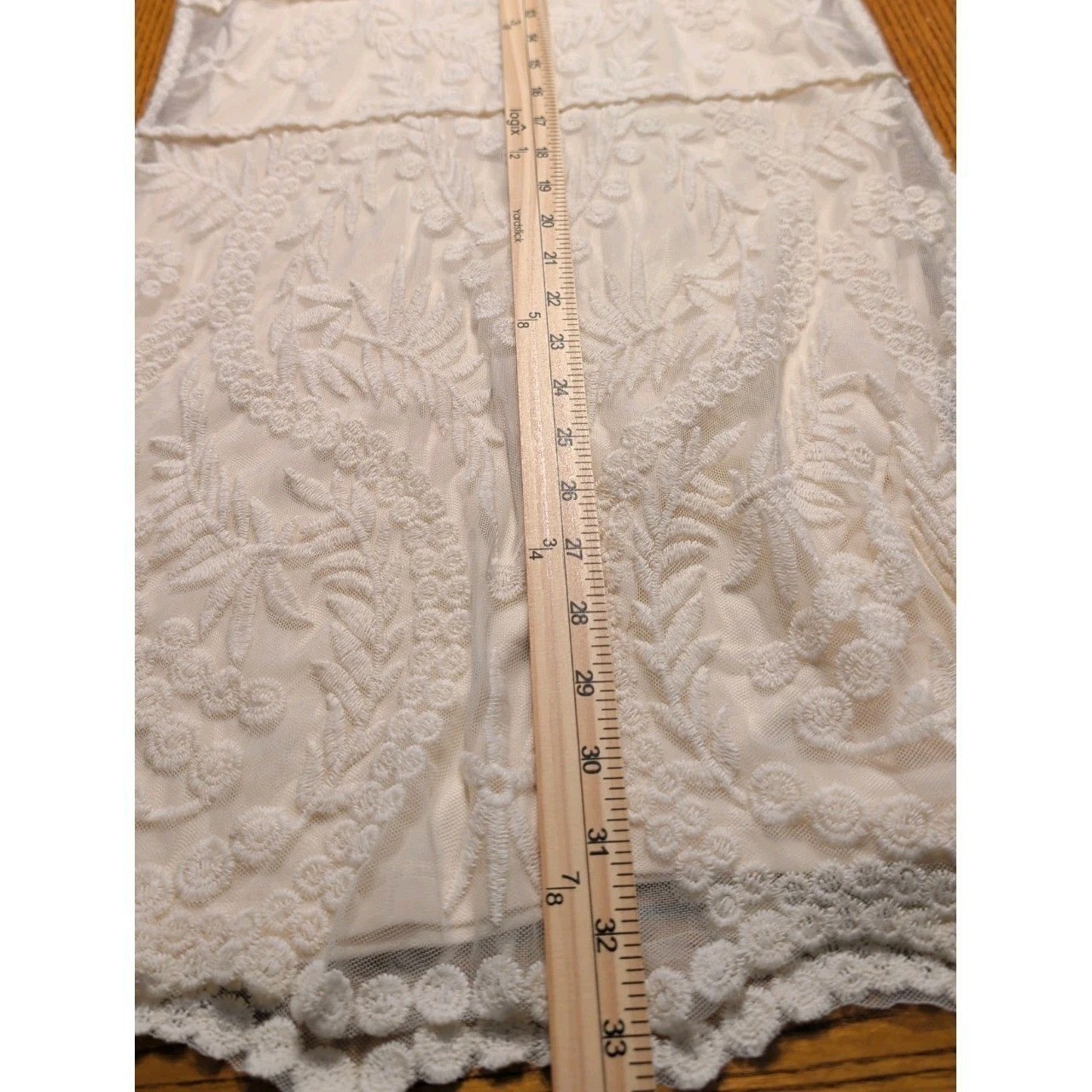 Express Ivory Lace Overlay Sleeveless Embroidered Scalloped Hem Dress Small Boho
