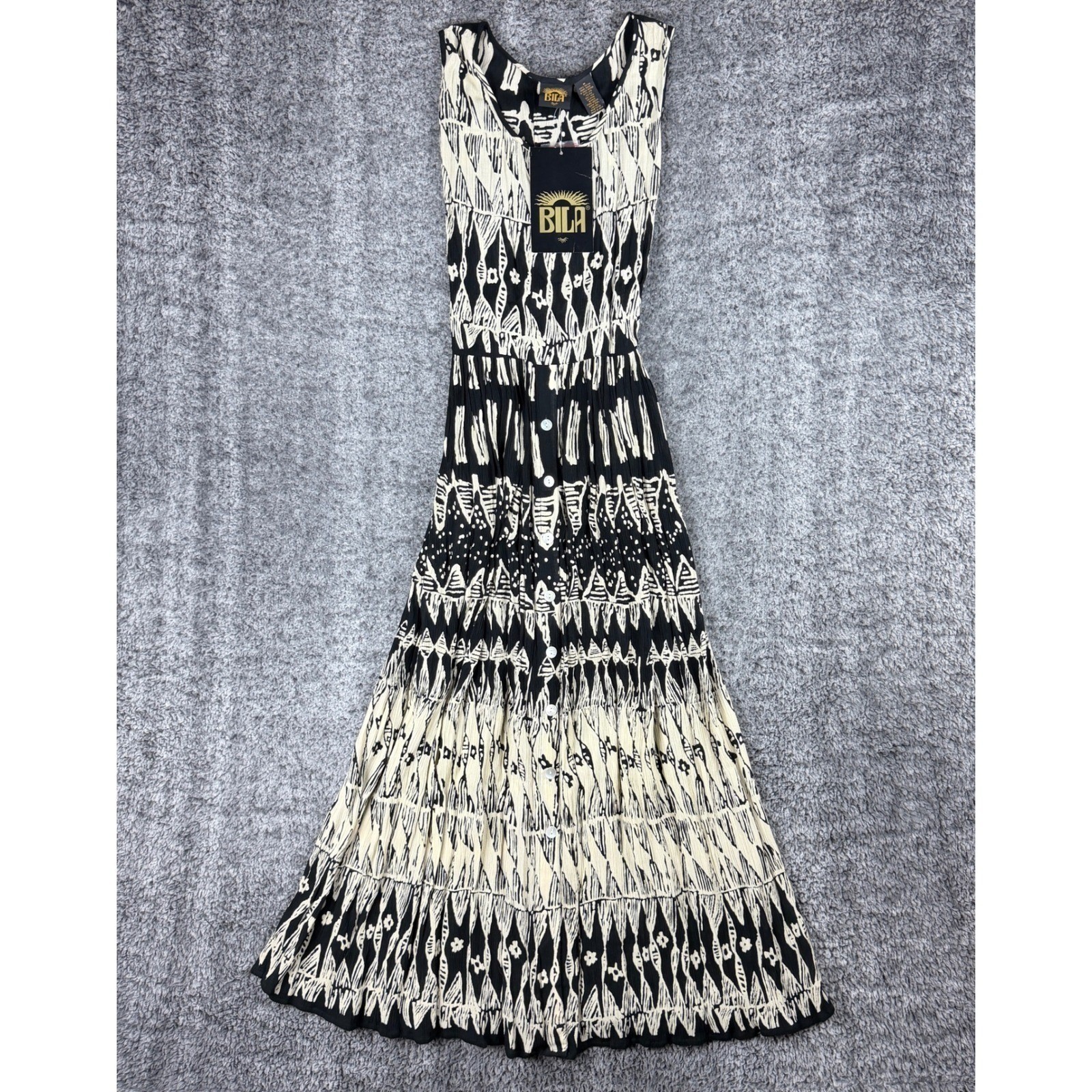 NEW Bila Womens Size M Black Geometric Tribal Print Rayon Maxi Dress Boho Casual