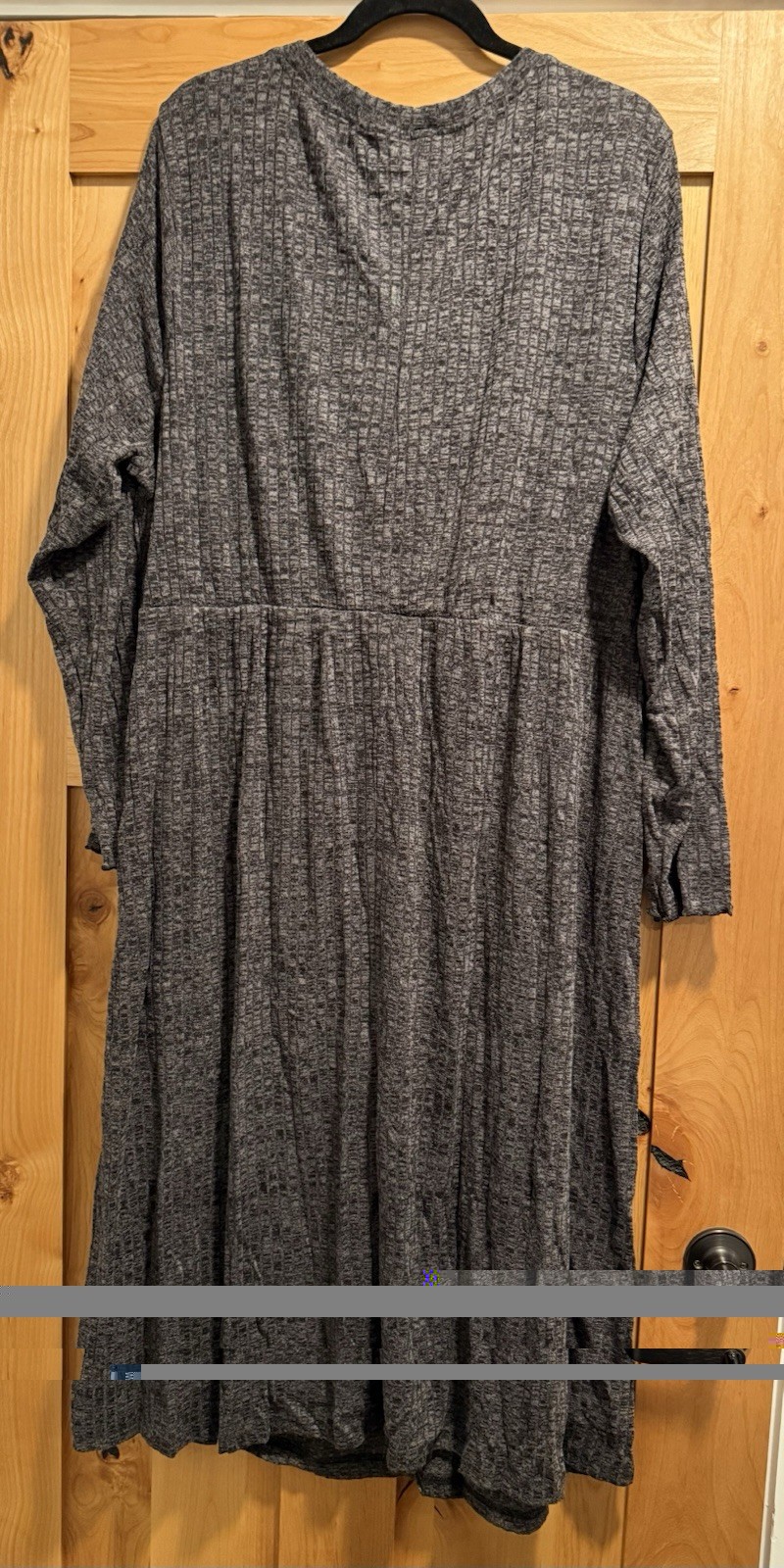 NWT Size 26/4X BloomChic Round Neck Split Hem Button Detail Dress