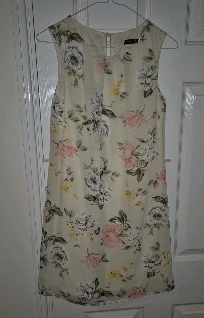 Atmosphere Ladies Cream Floral Dress UK Size 6