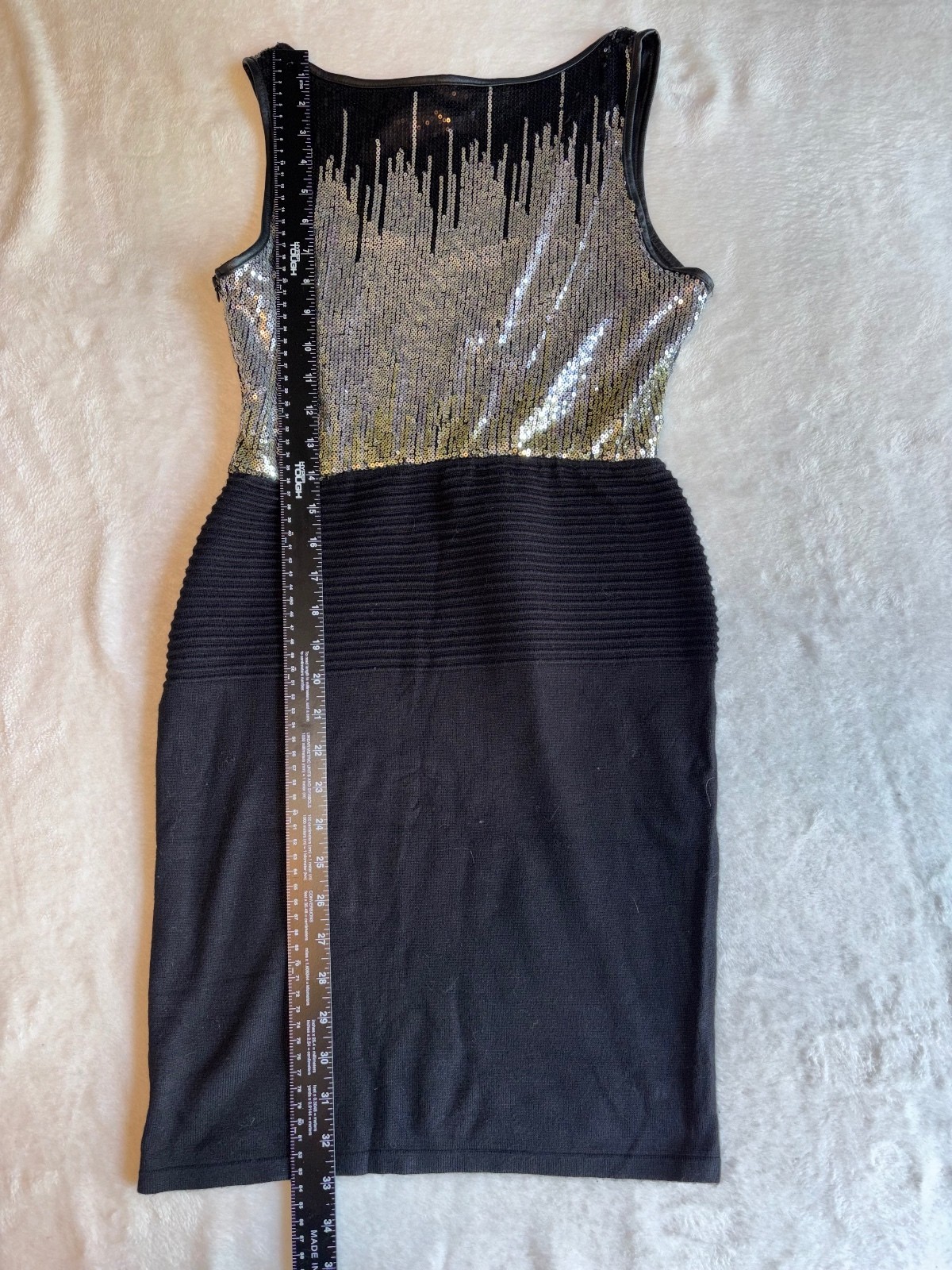 WOW Couture Black & Silver Sequin Bandage Bodycon Mini Dress – Size M