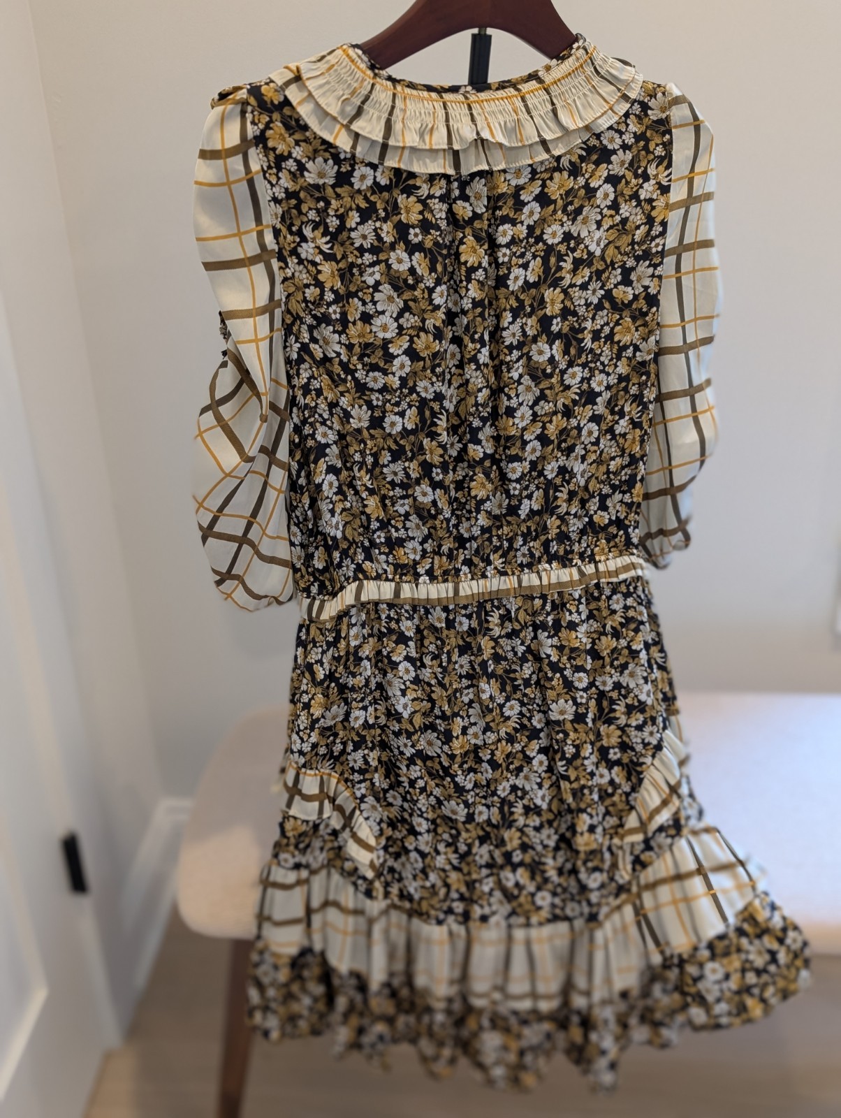 Current Air Tie Neck Tiered Mini Dress Sz Medium EUC