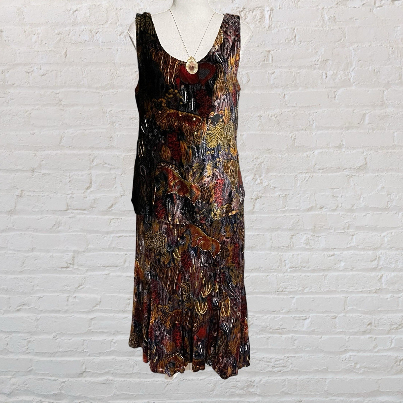 Judith Ann vintage 80s dark velvet animals embellished whimsigoth top skirt M