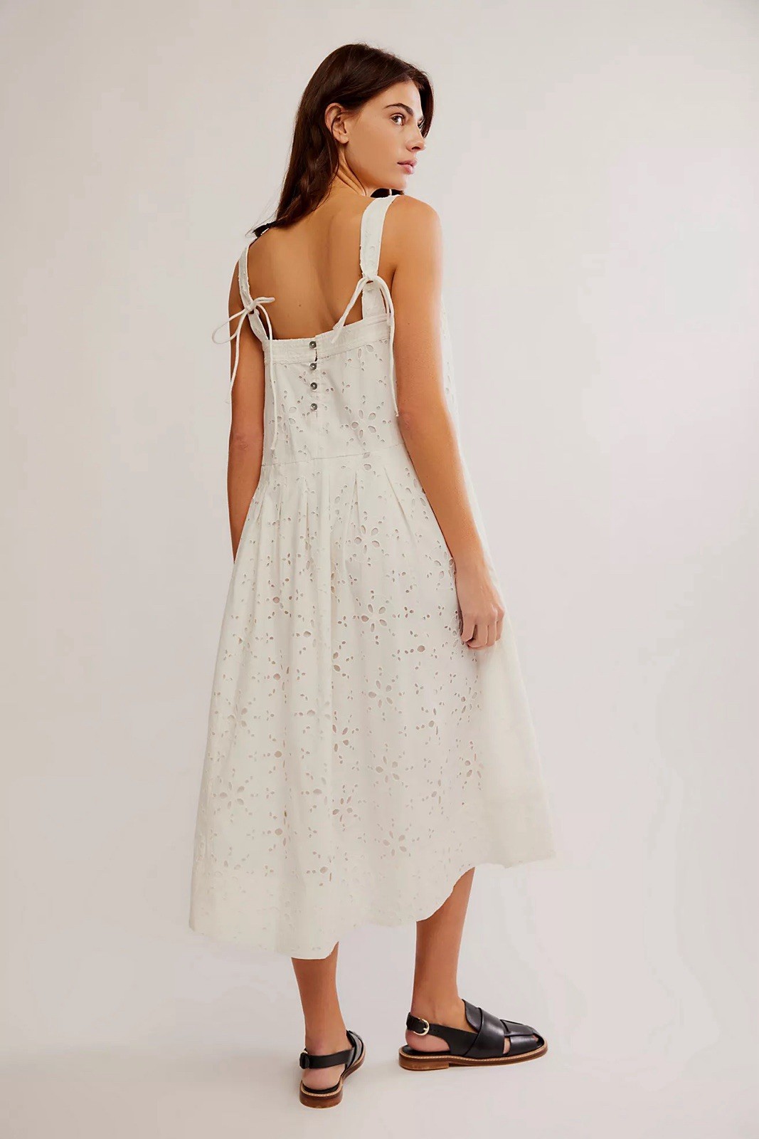 Women’s White Solid Eyelet Square Neck Lace-Up Back Midi Sundress Sleeveless