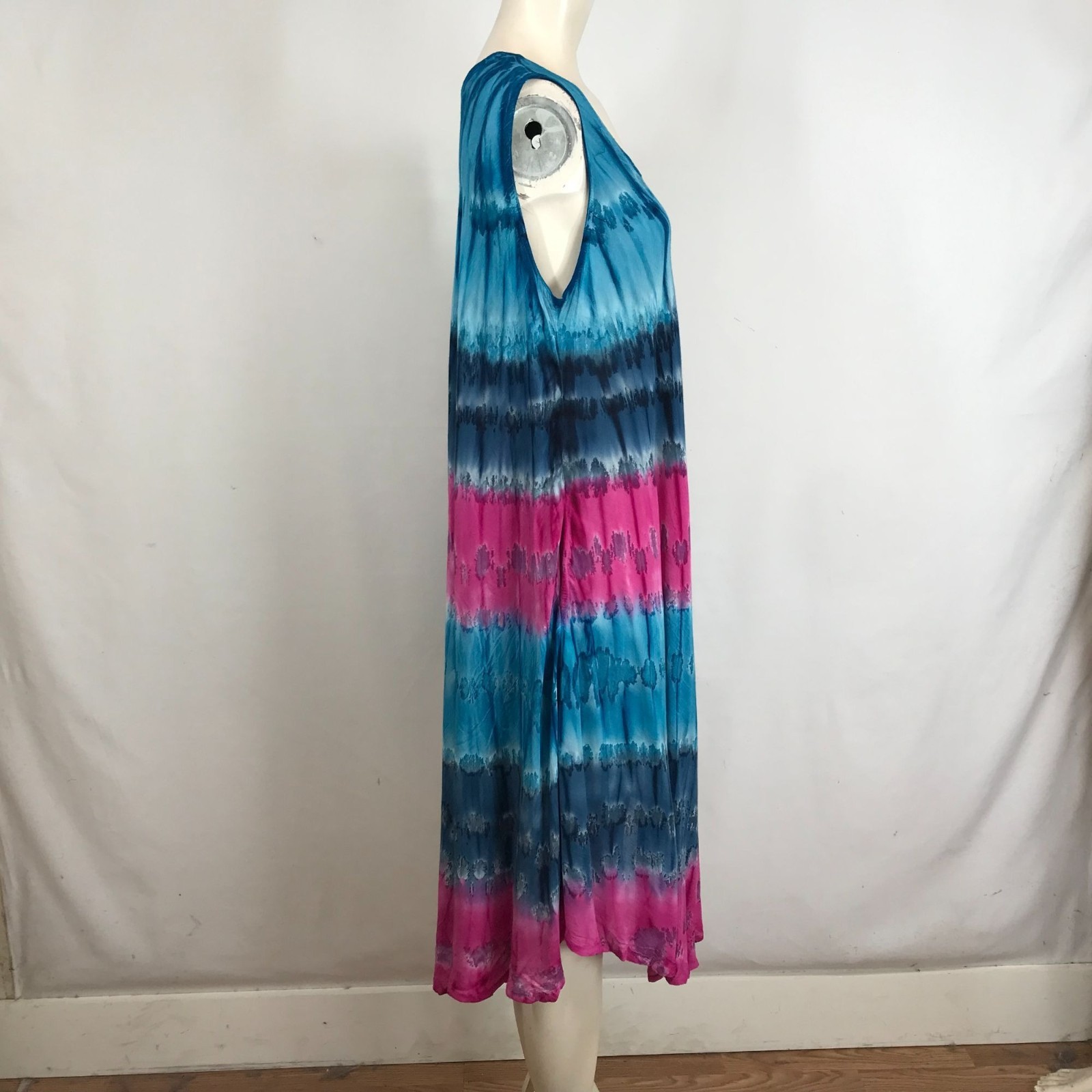 SAKKAS – WOMEN’S ONE SIZE – NAVY & PINK SLEEVELESS ROUND NECK 100% RAYON DRESS