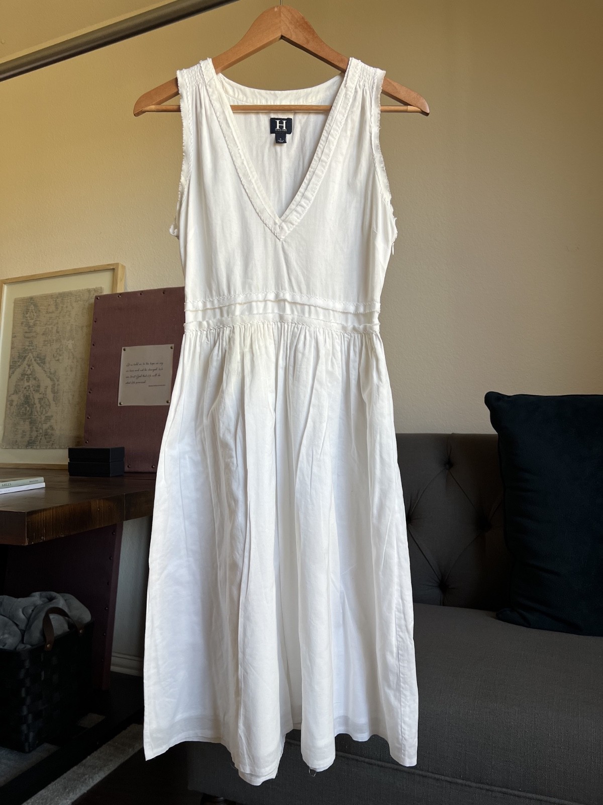 Hilfiger White V-Neck Midi Sleeveless Frayed Dress Size 0