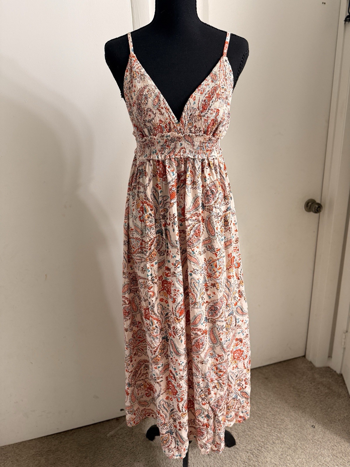 Beavely White Orange Blue Paisley Smocked Maxi Dress V-Neck Spaghetti Strap M