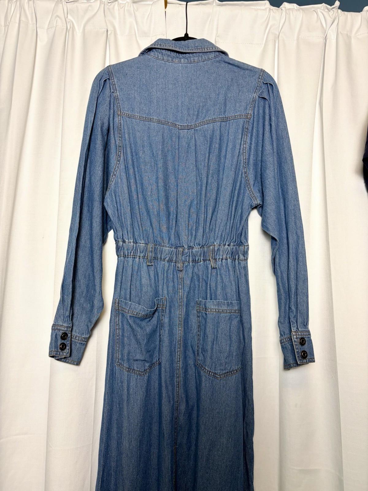 NWT Entro Western Style Button Down Denim Midi Dress. Small. $90