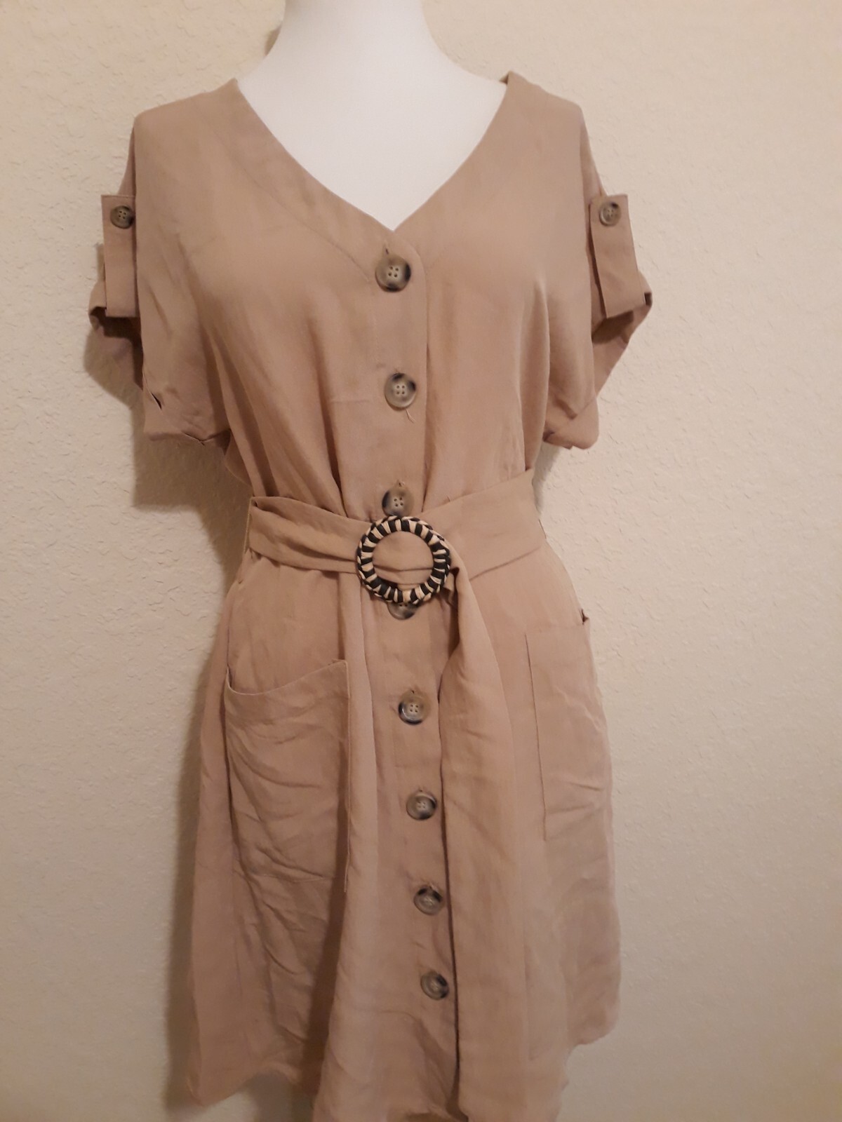 Blu Pepper M Camel Color Rayon Nylon Button Front V-Neck SS Belted Dress