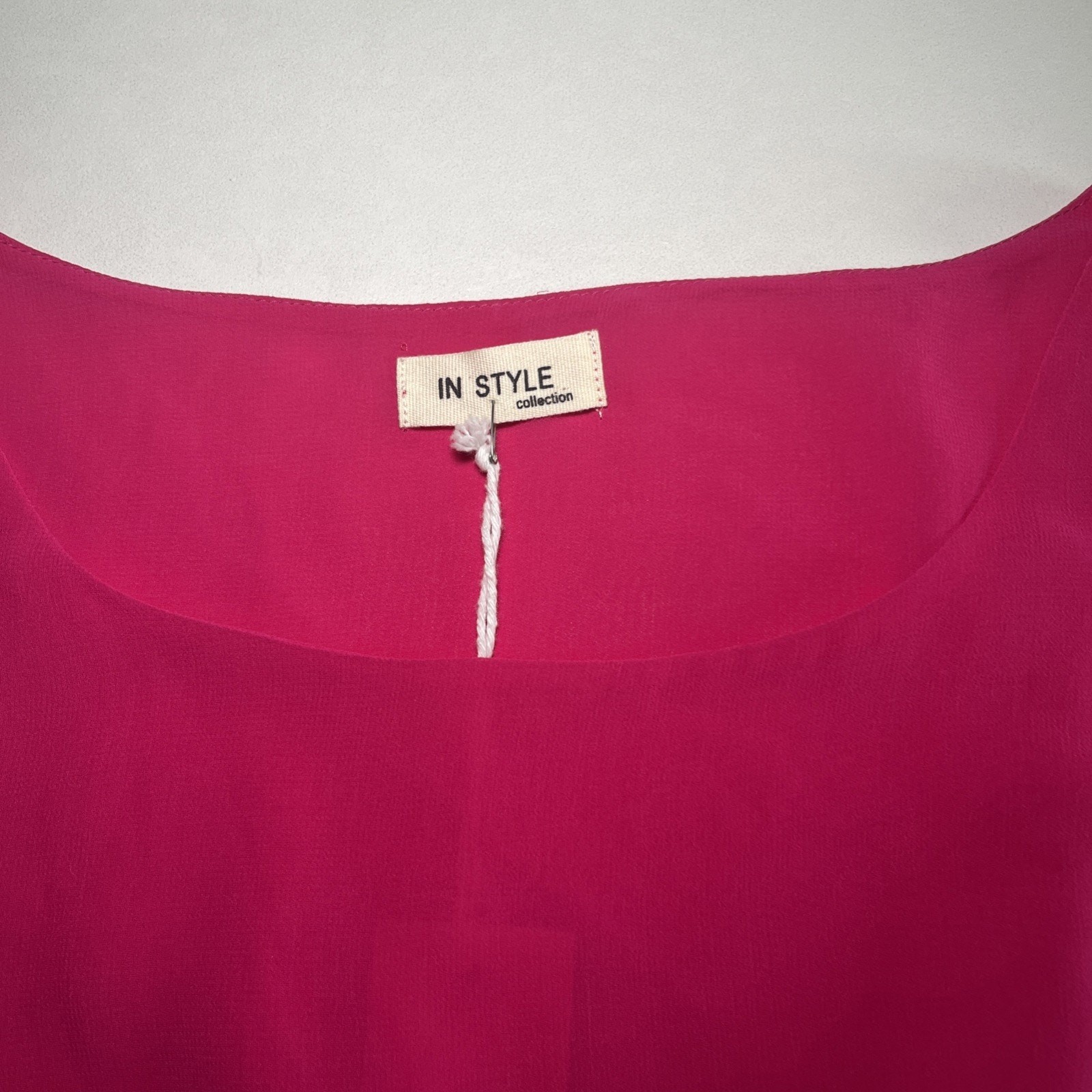 NWT In Style Pink Ivory Blue Color Block Dress Sleeveless Pullover Size Small