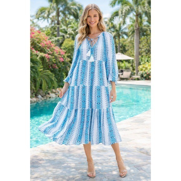 En Creme Blue and White Geometric Print Tiered Midi Dress Size M Resortwear NWT