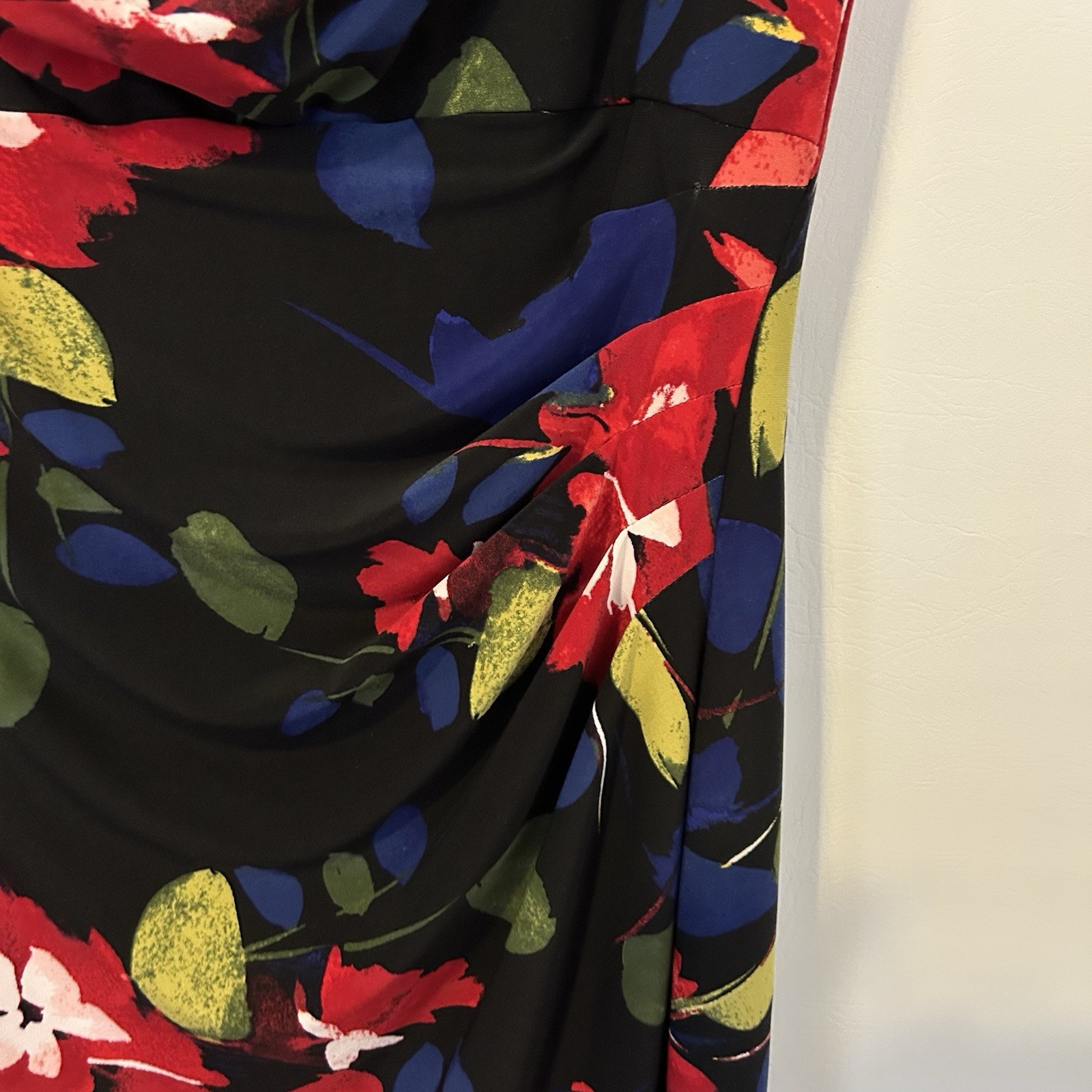 LAUREN Ralph Lauren Black Red Green Floral Cap Sleeve Sheath Dress 14P Classic