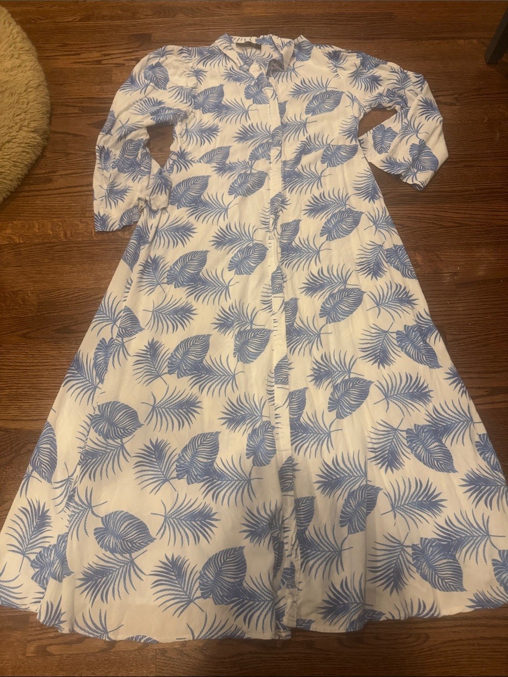 Refka Tropical Leaf Print Button Up Long Sleeve Maxi Dress in Size 12