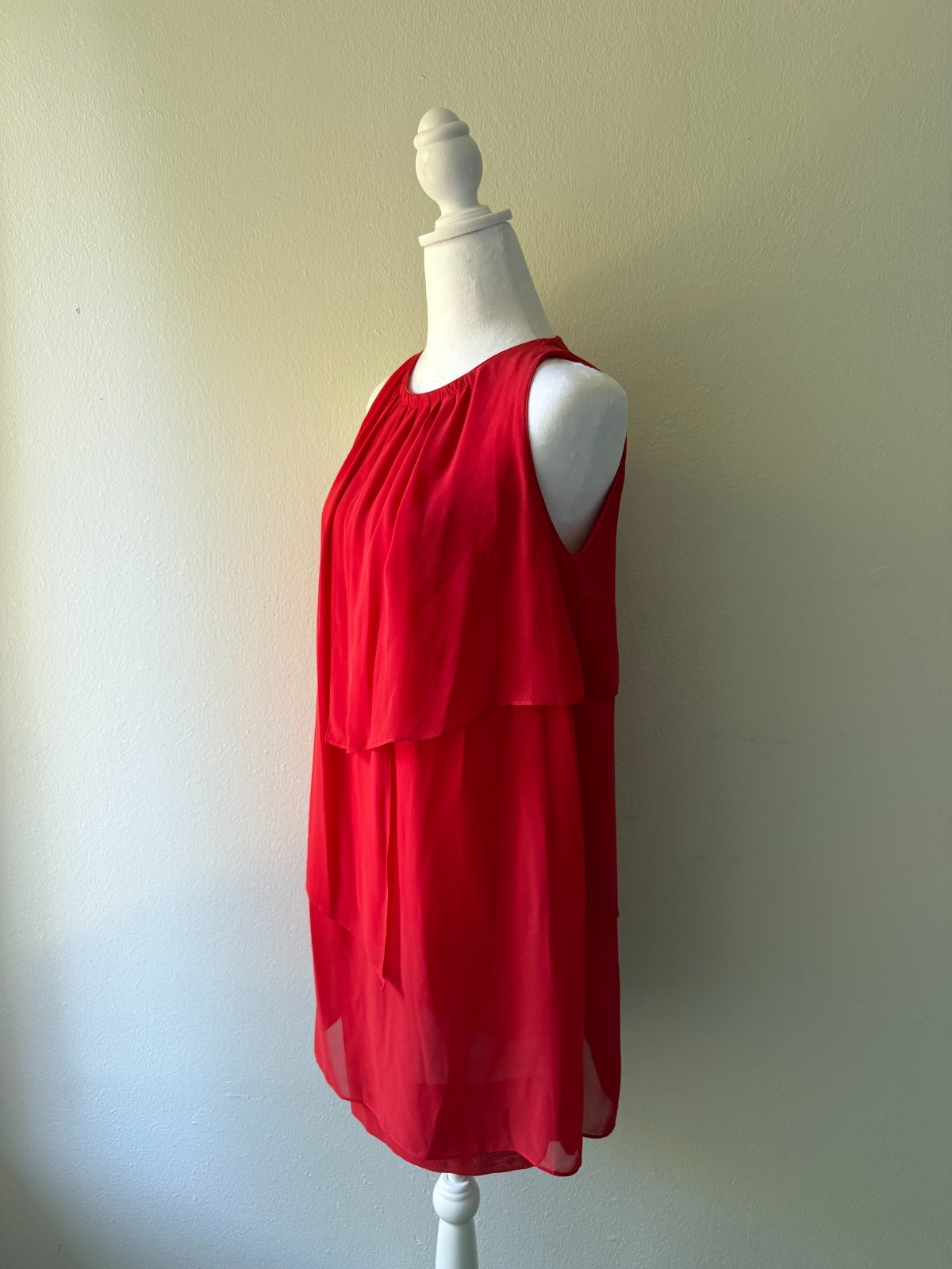 Sfera Red Sleeveless Shift Dress M Layered Ruffle Sheer Overlay Cocktail Party