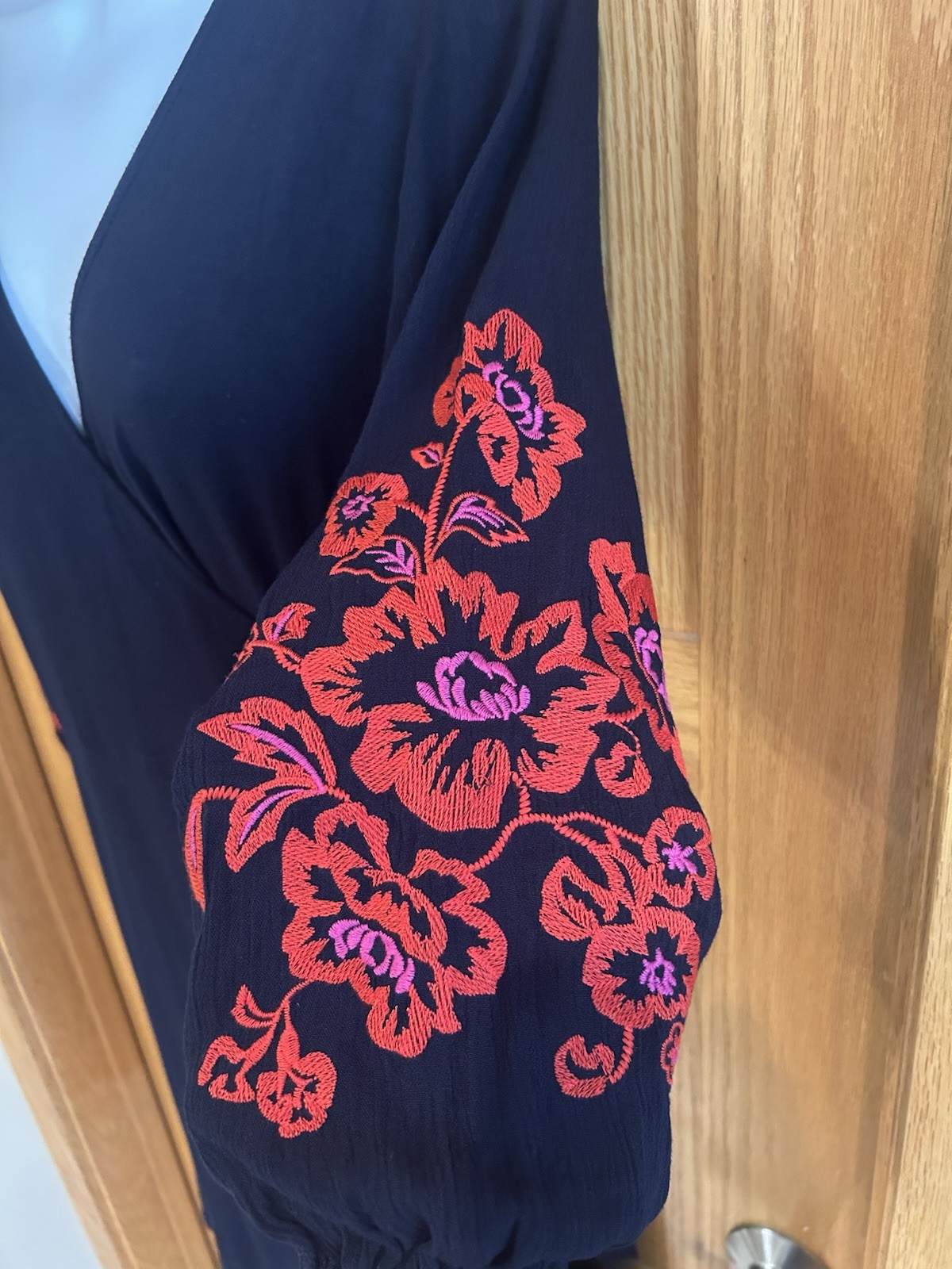 NEW Stitch Fix Black Red Embroidered Faux Wrap V Neck Balloon Long Sleeve S