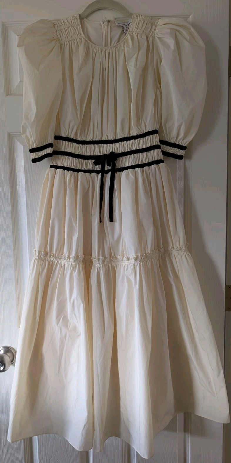 Hunter Bell Rene Dress Ivory size 2 NWT’s Classic Designer Retail $495.0
