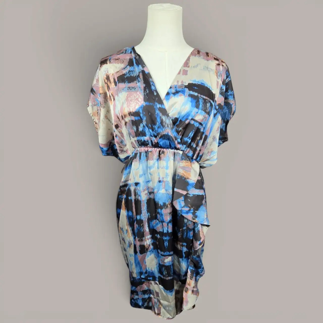 H&M Women’s Abstract Tie-Dye Wrap Dress Short Sleeve Size US 6